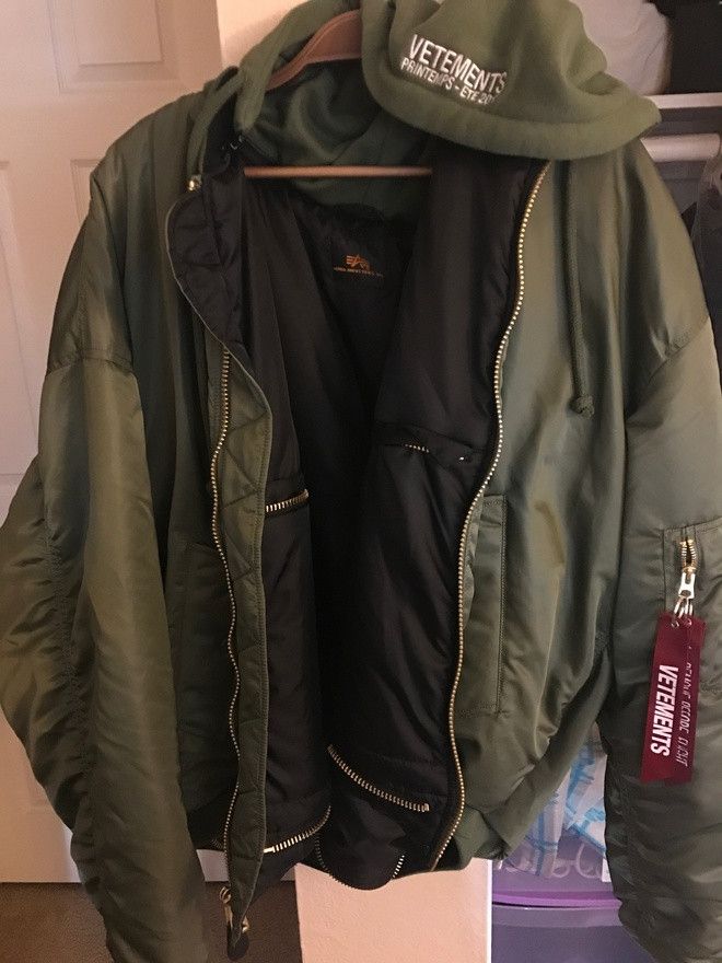 Vetements Vetements x Alpha Industries Reversible Oversized