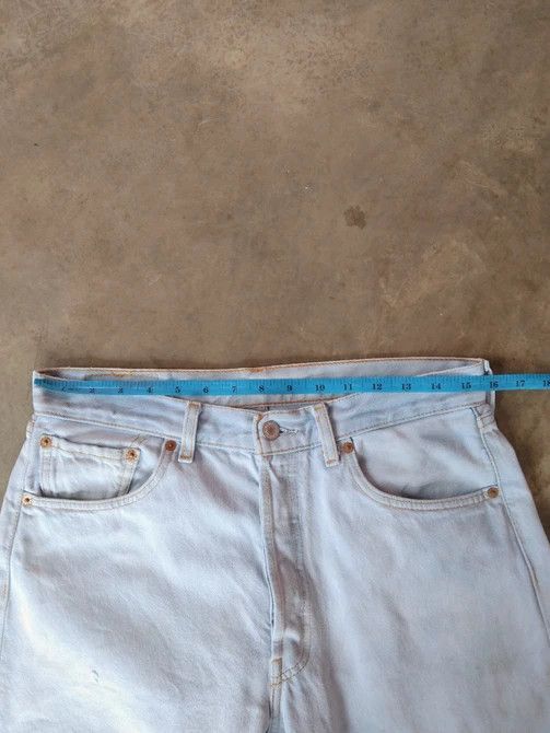 Levi's Vintage Levi's 501 Faded Blue Distressed Jeans 31x34 Size US 31 - 6 Thumbnail