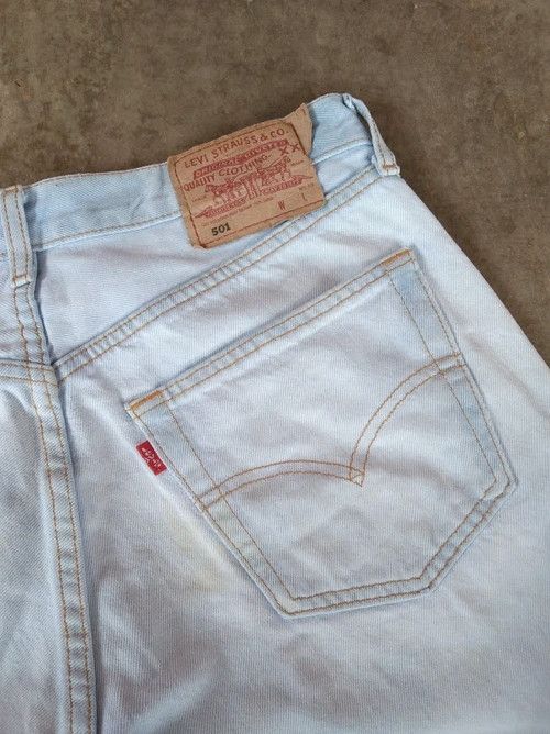Levi's Vintage Levi's 501 Faded Blue Distressed Jeans 31x34 Size US 31 - 5 Thumbnail