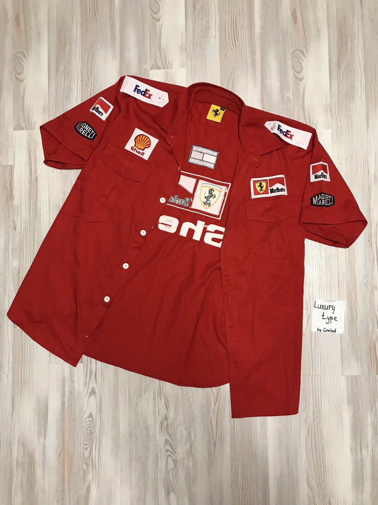 Ferrari × Marlboro × Tommy Hilfiger Vintage 2001 marlboro shirt shell red size L fedex rare Size US L / EU 52-54 / 3 - 3 Thumbnail