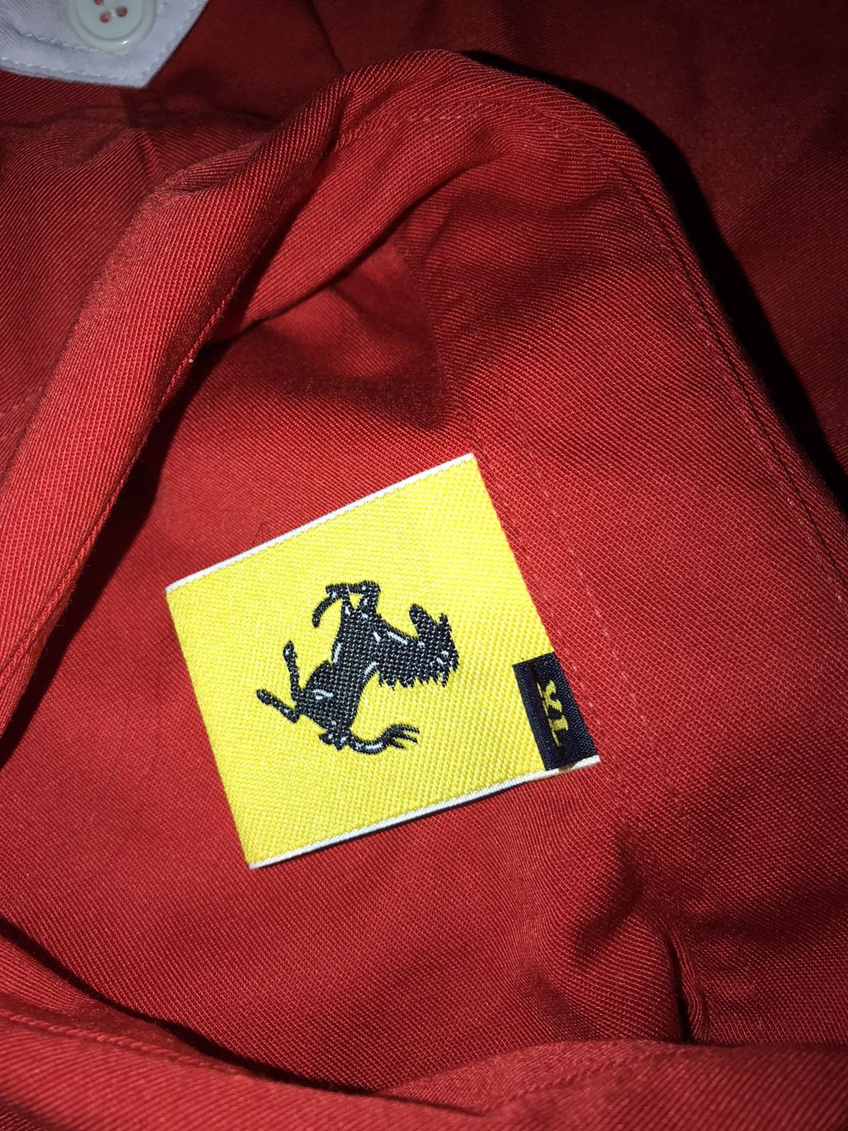 Ferrari × Marlboro × Tommy Hilfiger Vintage 2001 marlboro shirt shell red size L fedex rare Size US L / EU 52-54 / 3 - 6 Thumbnail