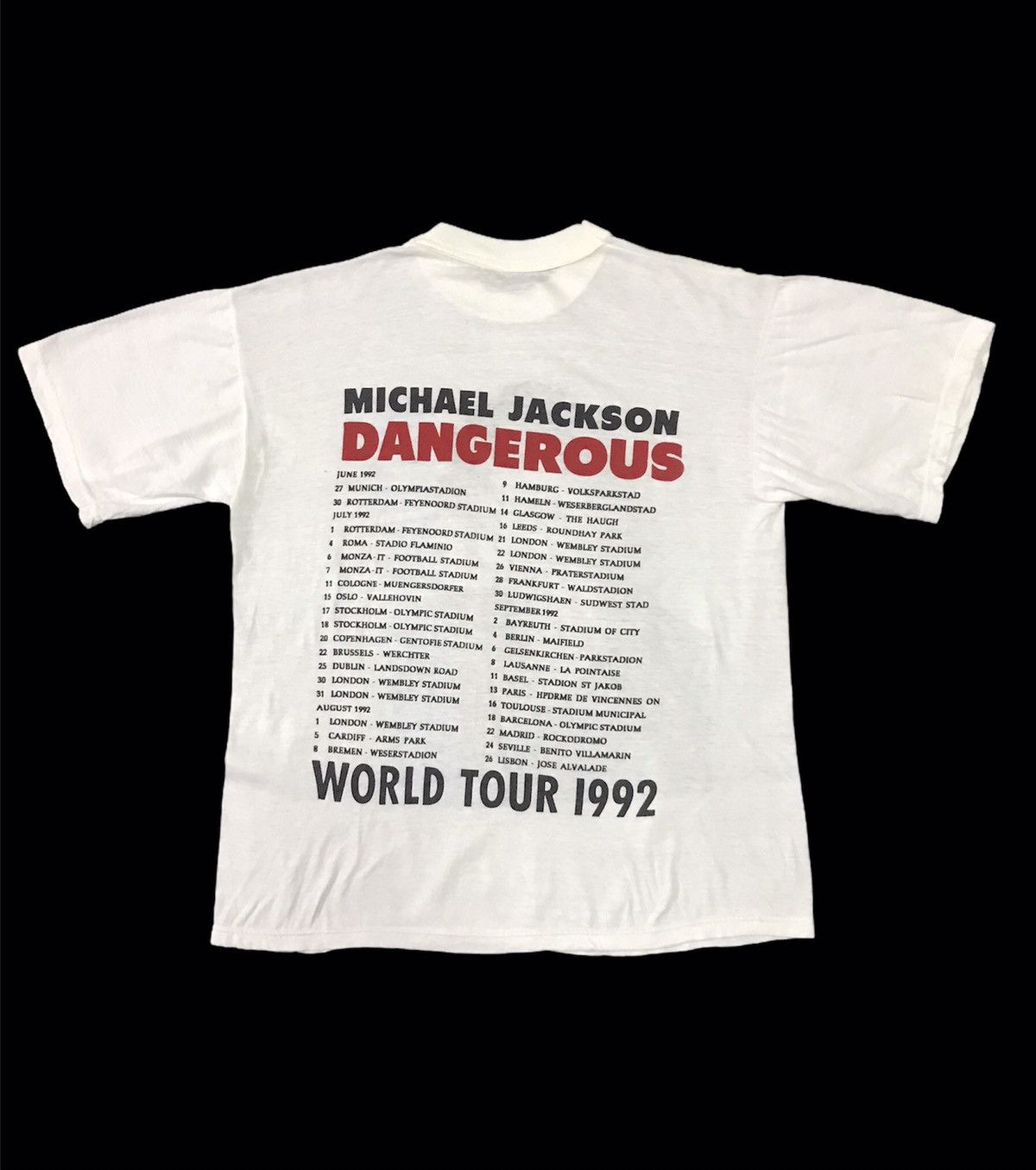 Band Tees × Michael Jackson × Vintage Vintage 90’s Michael Jackson Big Print Dangerous World Tour Size US M / EU 48-50 / 2 - 2 Thumbnail