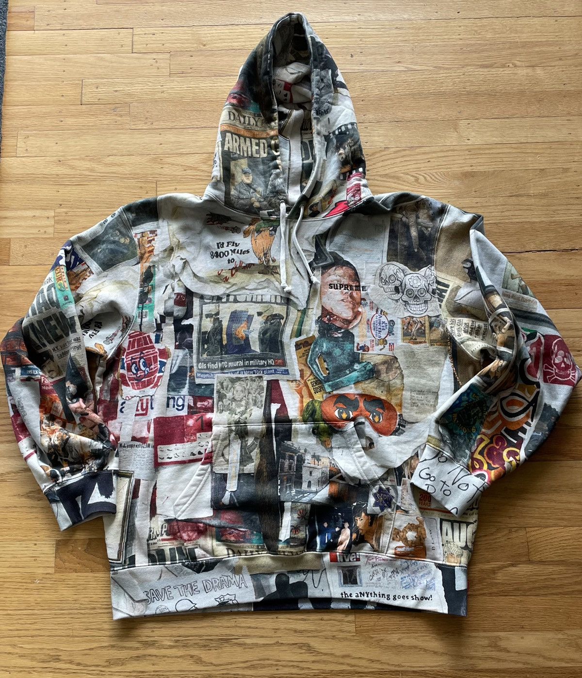 supreme dash wall hoodie