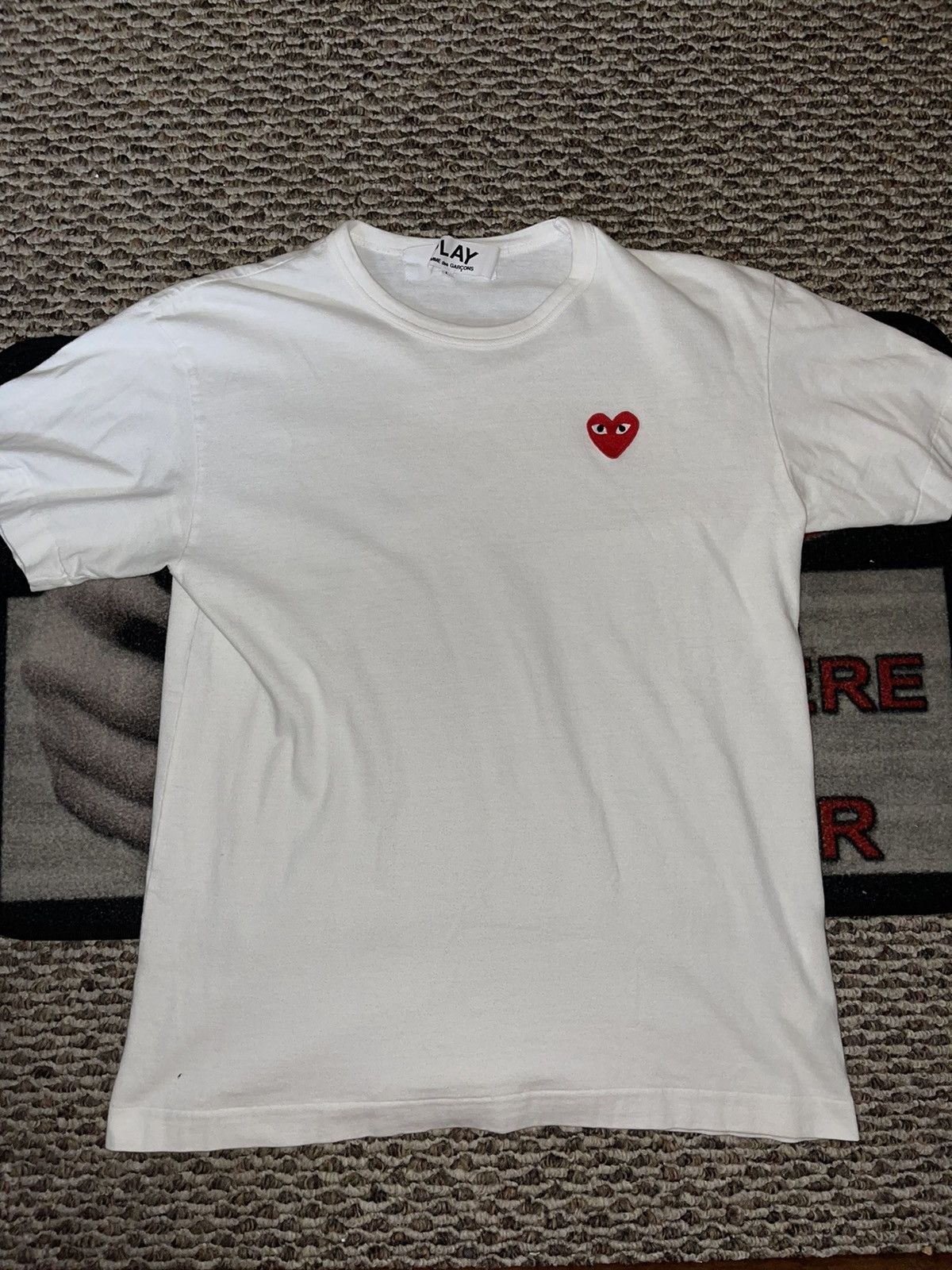 Comme des Garcons Comme Des Garçon Play White Tee Size US L / EU 52-54 / 3 - 1 Thumbnail