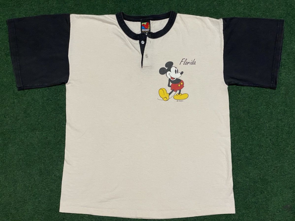 Disney Vintage 90s Disney Mickey Mouse Florida Tee Size US L / EU 52-54 / 3 - 1 Thumbnail