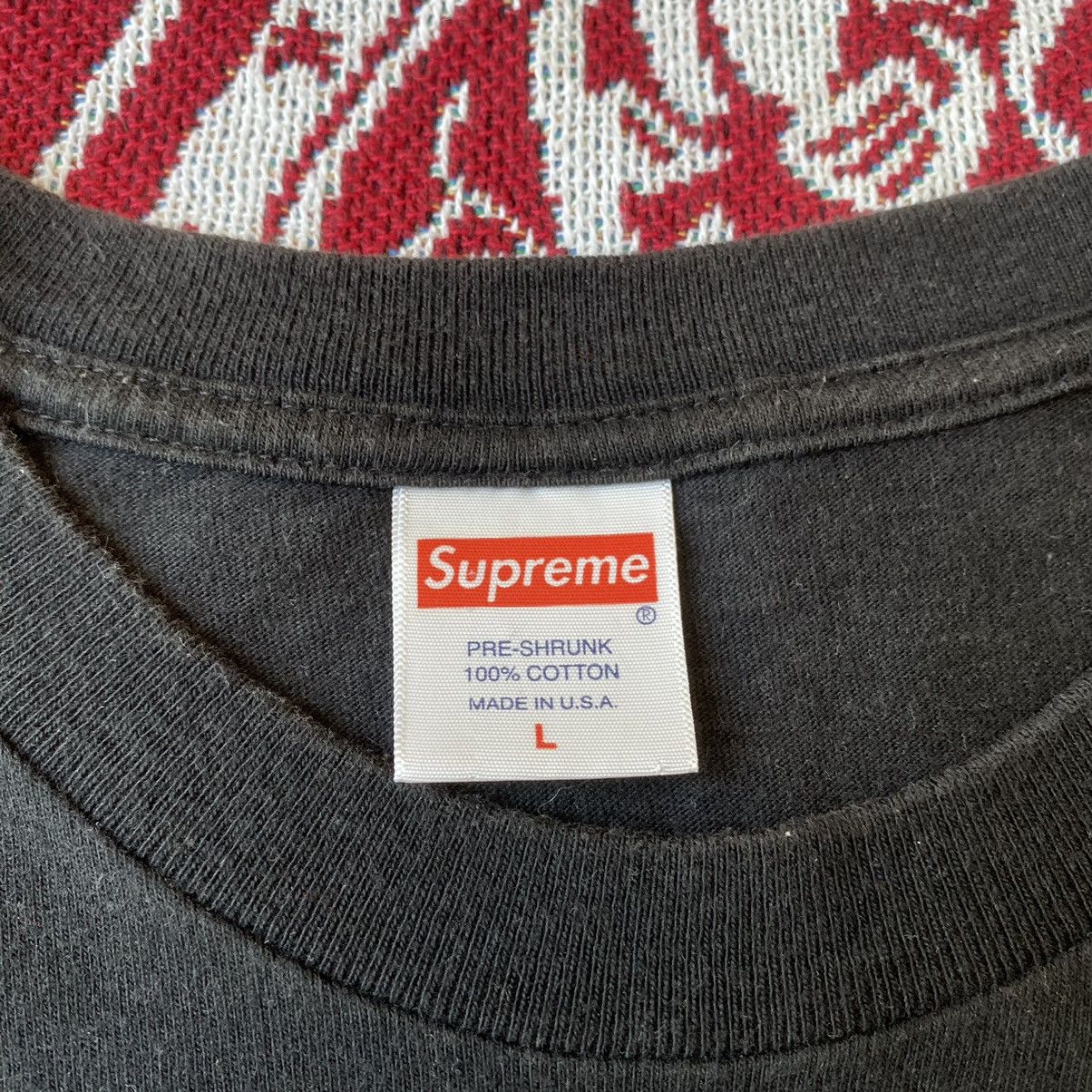 Supreme Used FW17 Supreme Fuck Love Tee Black Size L Size US L / EU 52-54 / 3 - 5 Thumbnail