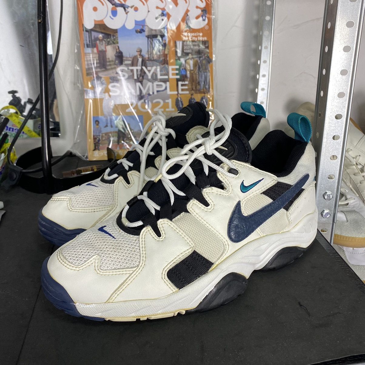 Nike air hot sale edge friends