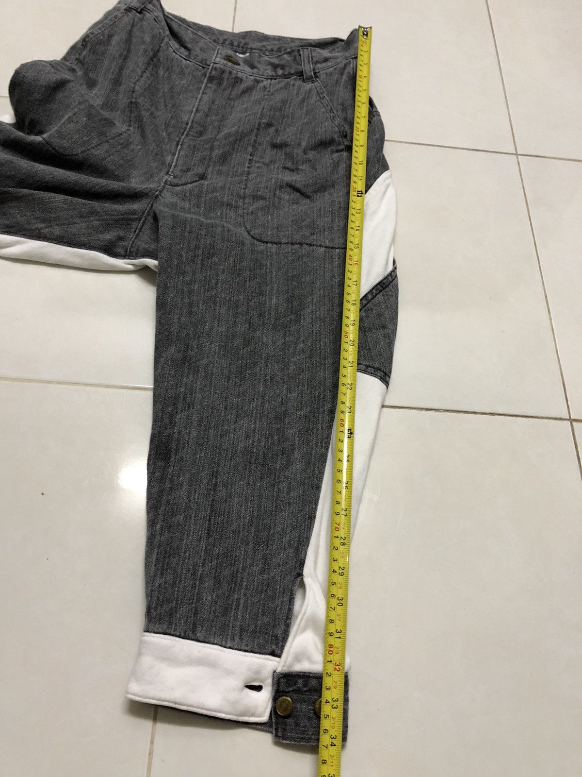Issey Miyake Pocket Style Cropped Pant Size US 27 - 13 Thumbnail