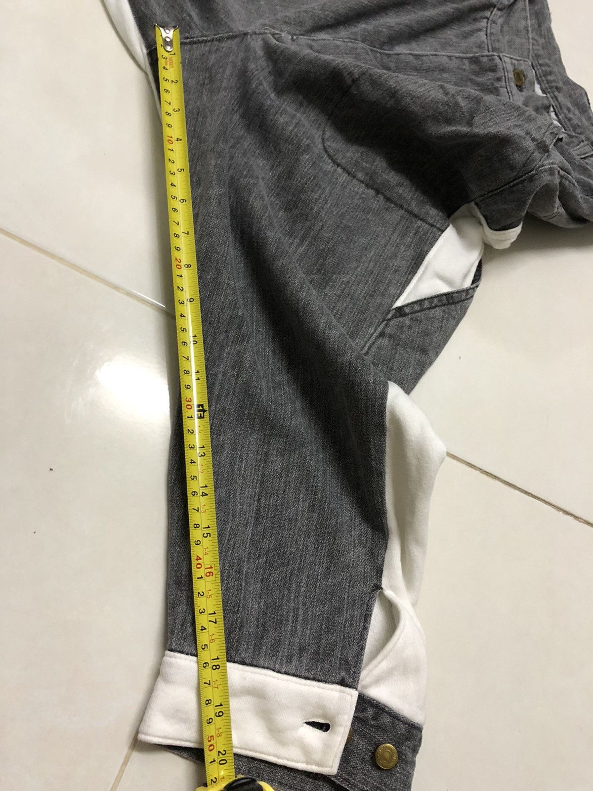 Issey Miyake Pocket Style Cropped Pant Size US 27 - 12 Thumbnail