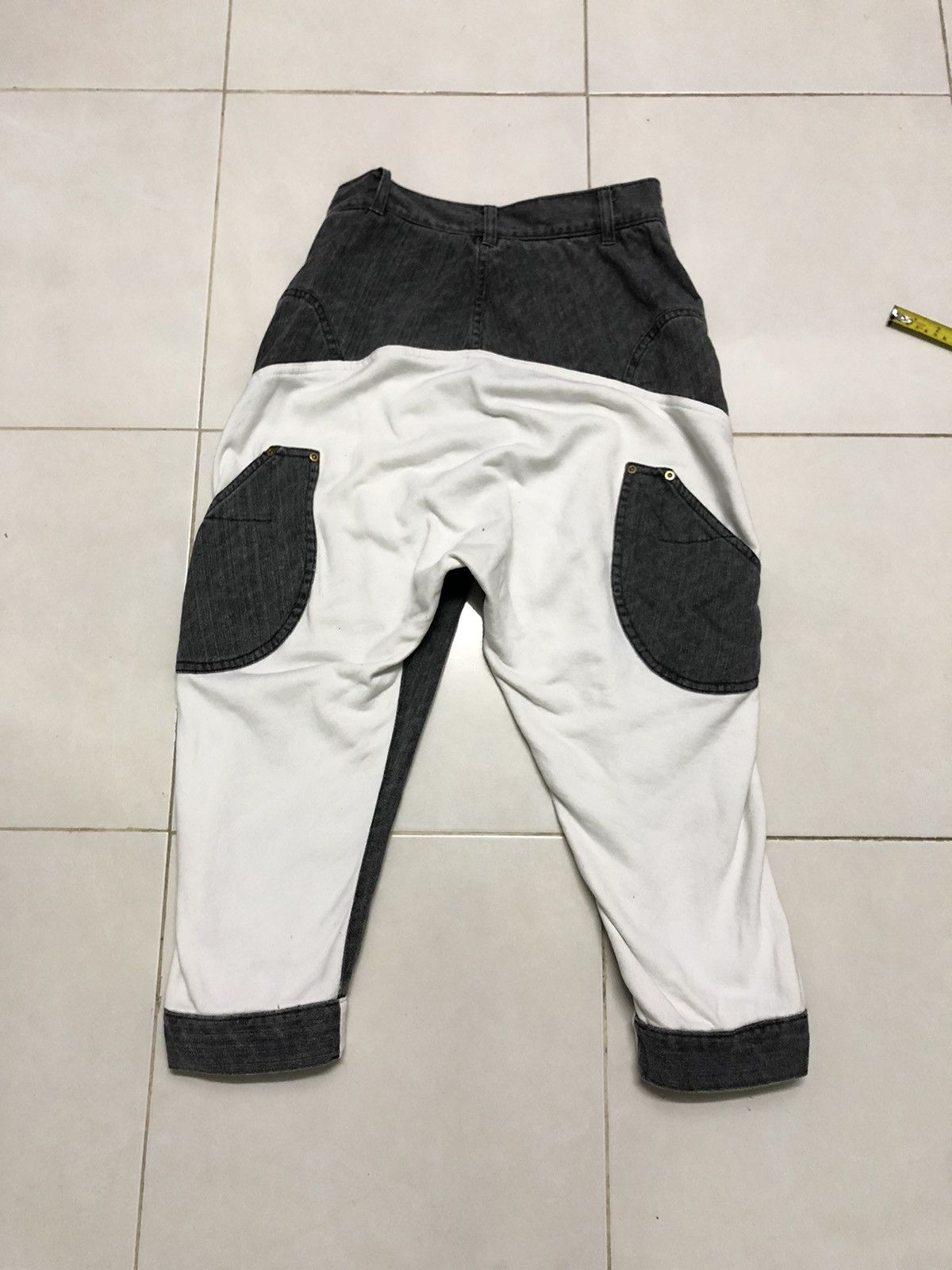 Issey Miyake Pocket Style Cropped Pant Size US 27 - 2 Thumbnail