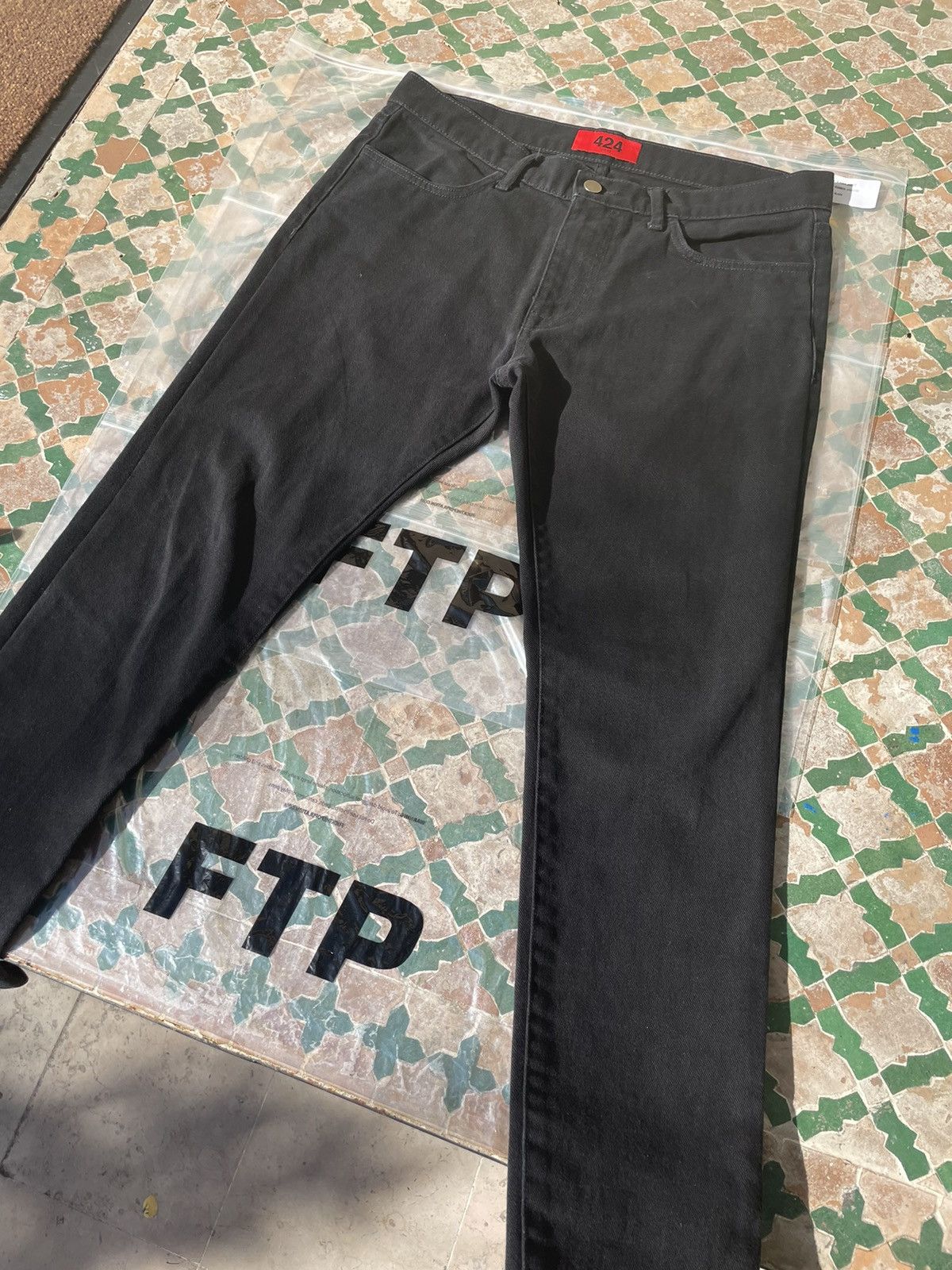 424 424 Jeans Size US 31 - 1 Thumbnail