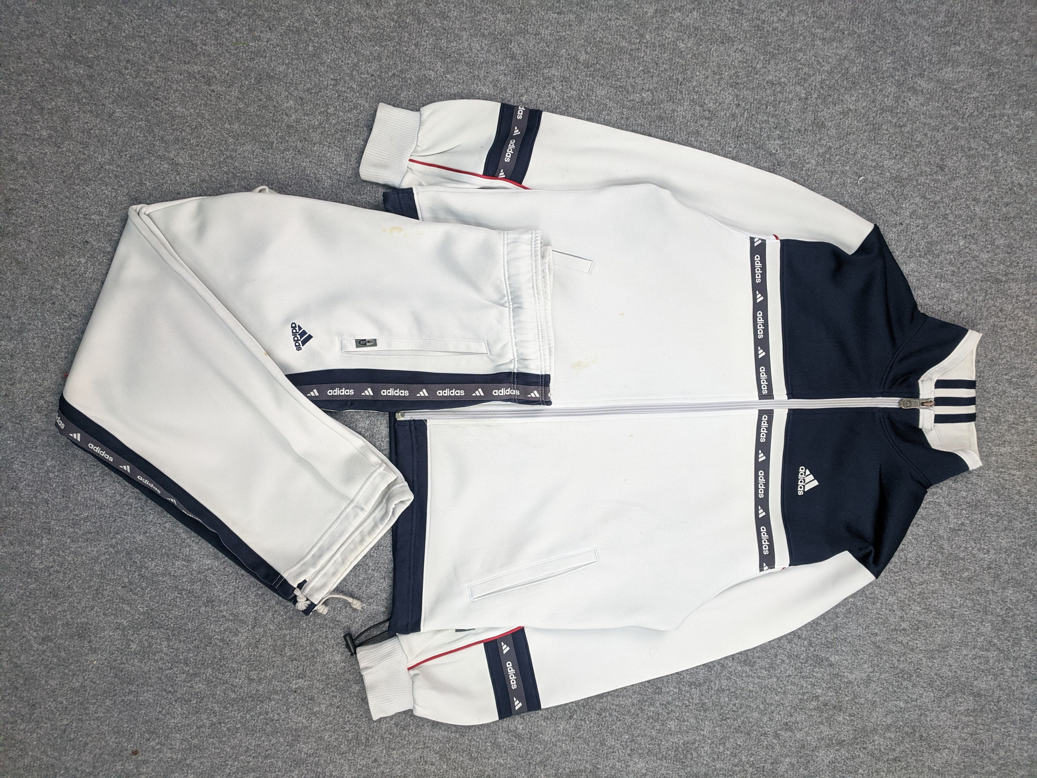Adidas × Vintage Vintage Adidas Suit One Set Size US S / EU 44-46 / 1 - 18 Thumbnail