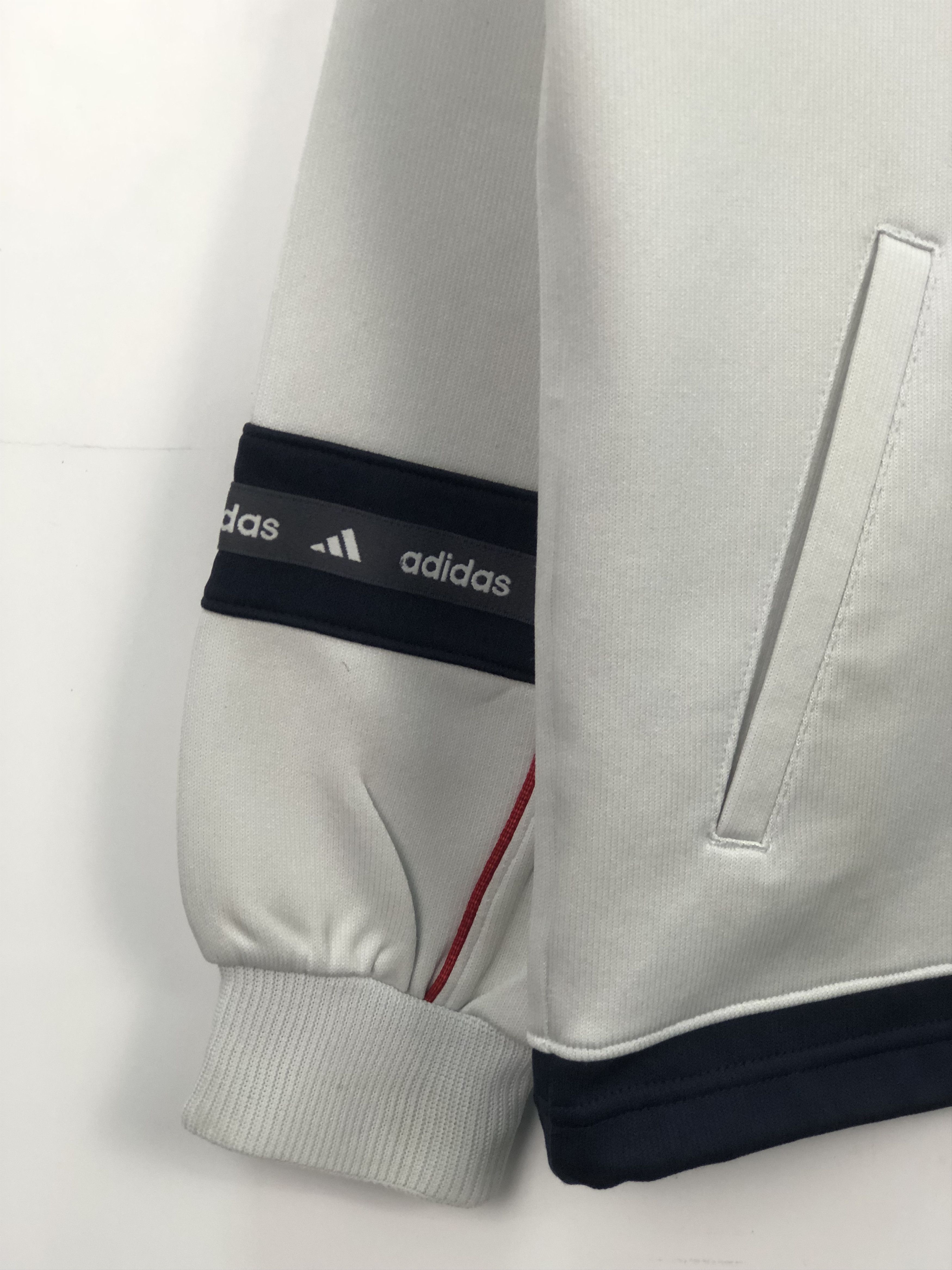Adidas × Vintage Vintage Adidas Suit One Set Size US S / EU 44-46 / 1 - 11 Thumbnail