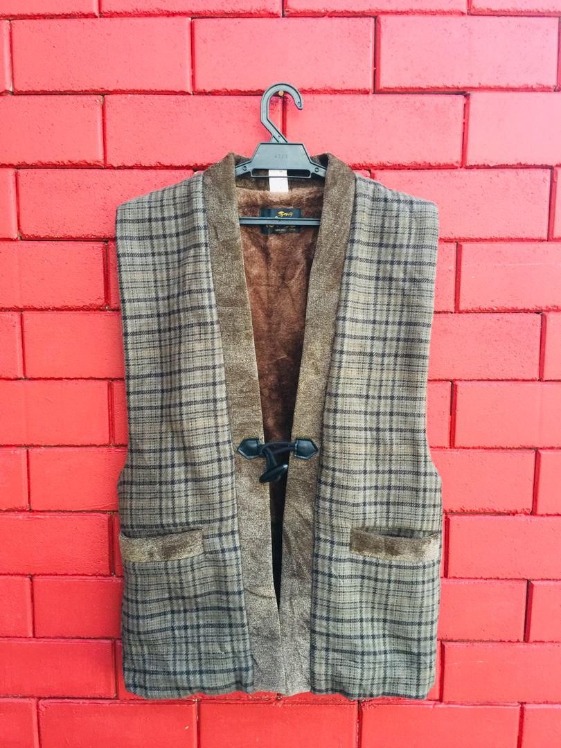 Japanese Brand Vintage Japanese Designer Vest Travis Scott Fashion Style Size US L / EU 52-54 / 3 - 3 Thumbnail