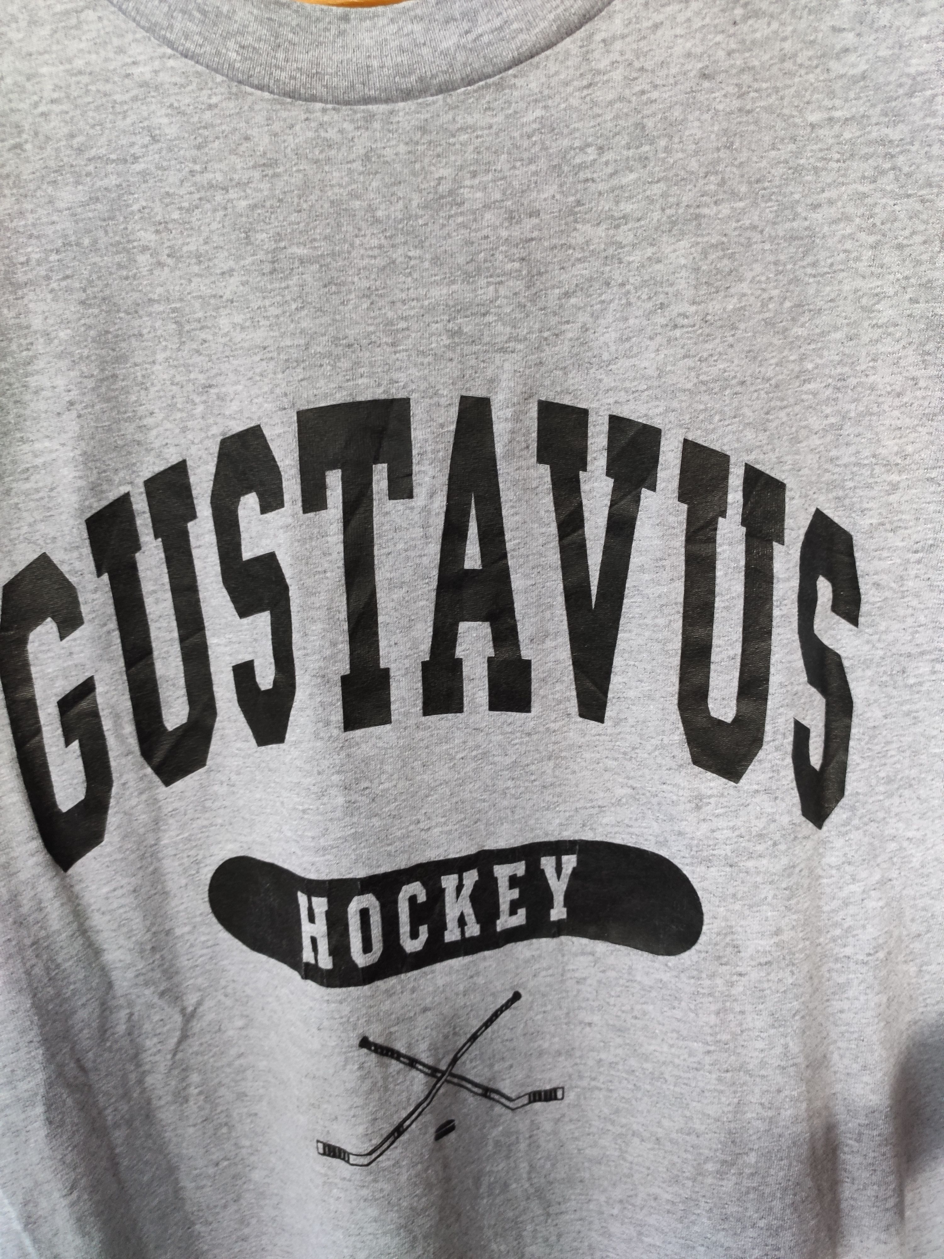 NHL Vintage Gustavus Hockey t shirt nike Size US L / EU 52-54 / 3 - 2 Thumbnail