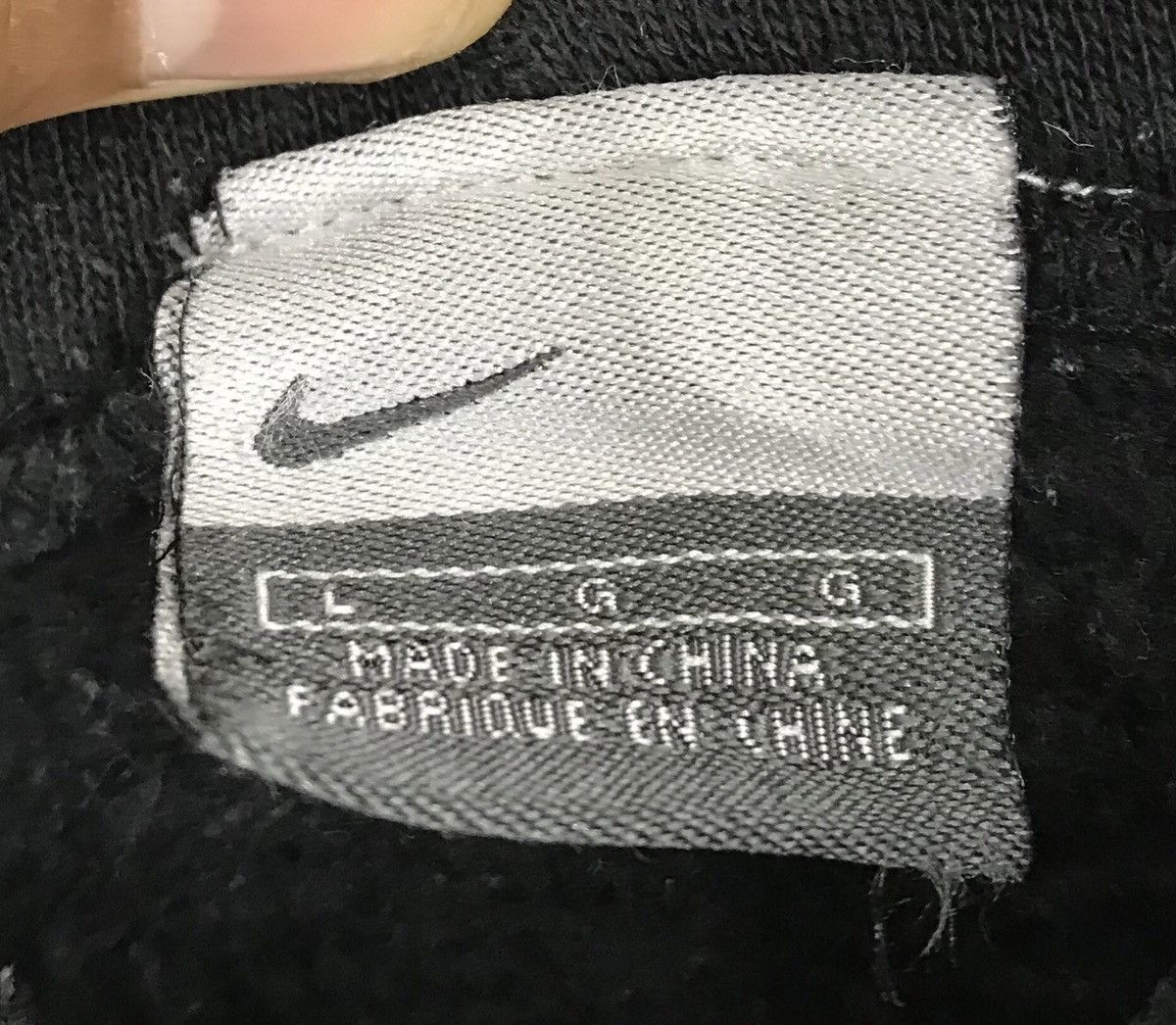 Nike × Vintage Vintage Nike Hoodie Sweatshirt (CropTop) Size US M / EU 48-50 / 2 - 5 Thumbnail