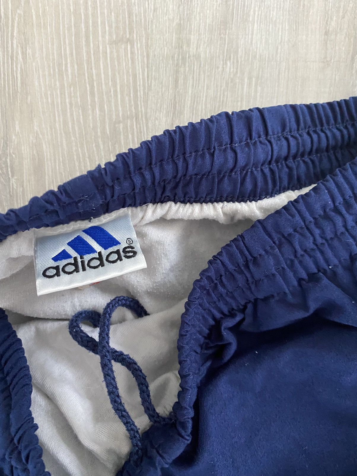 Adidas × Vintage Adidas vintage navy shorts 90s Size US 30 / EU 46 - 3 Thumbnail