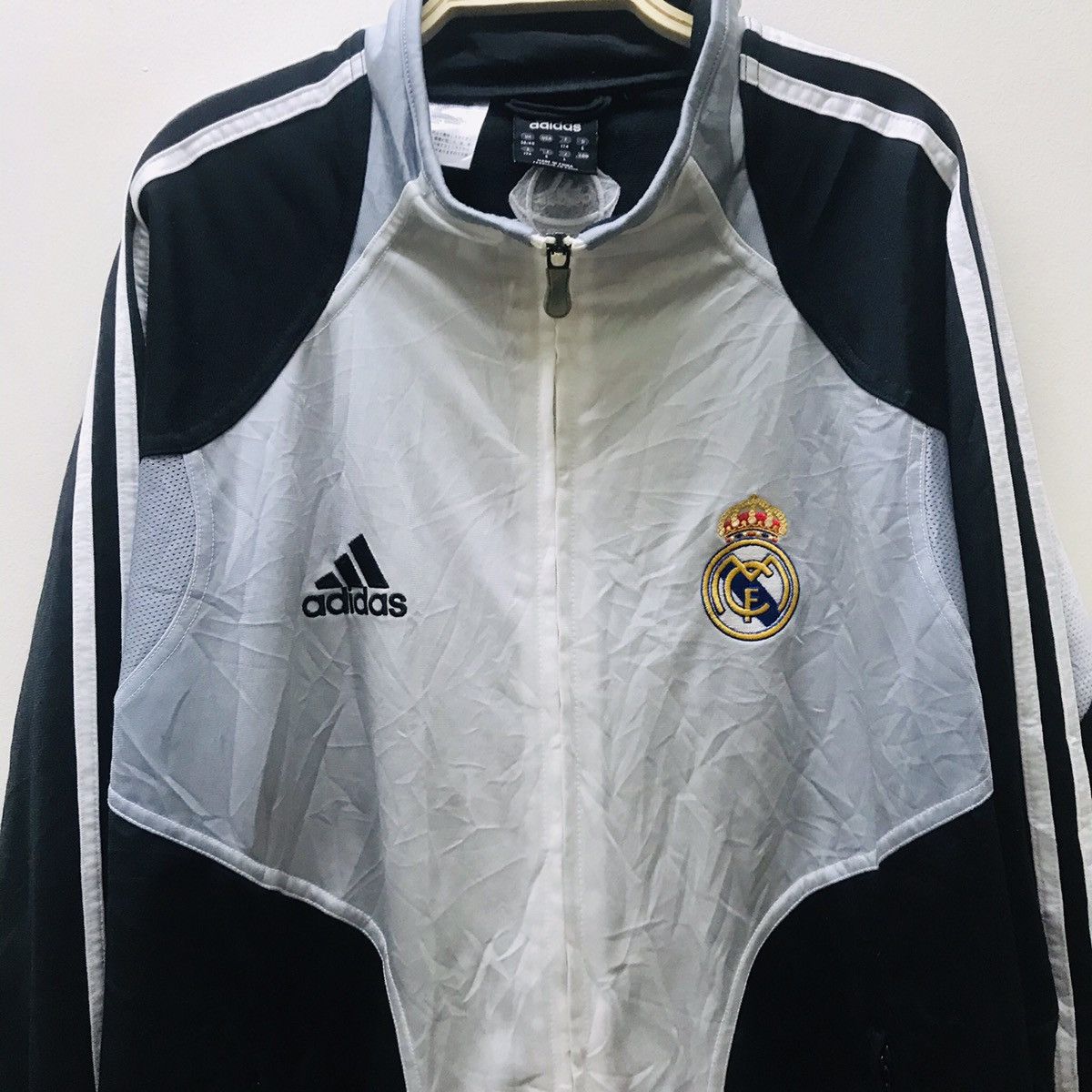 Adidas Vintage Real Madrid Sweater 04/05 Zidane Era Size US L / EU 52-54 / 3 - 2 Thumbnail