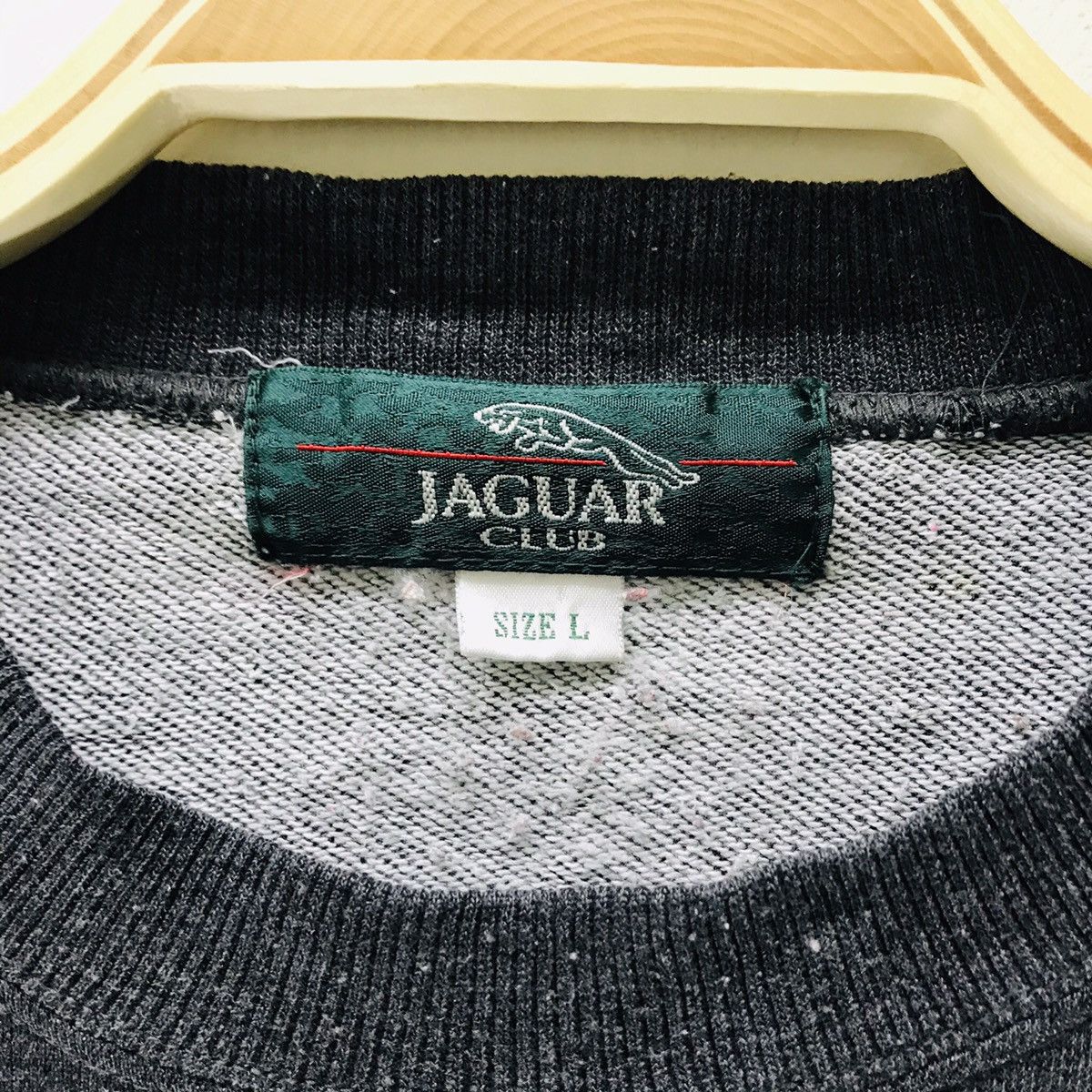 Vintage Vintage JAGUAR CLUB sweatshirt Size US L / EU 52-54 / 3 - 3 Thumbnail