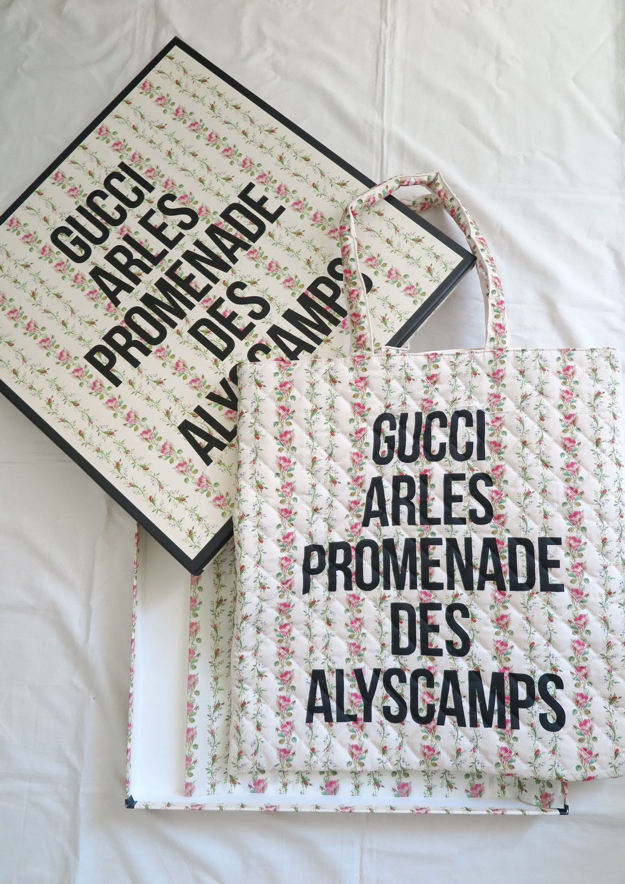 GUCCI ARLES 2019 トートバッグ GUCCI ARLES 2019 トートバッグ