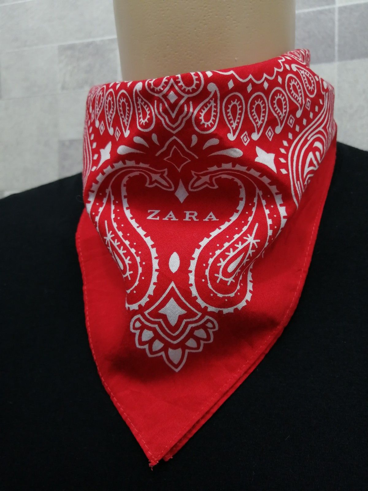 Zara ZARA Hot Red Paisley Bandana Neckerchief Pocketsquare Size ONE SIZE - 3 Thumbnail