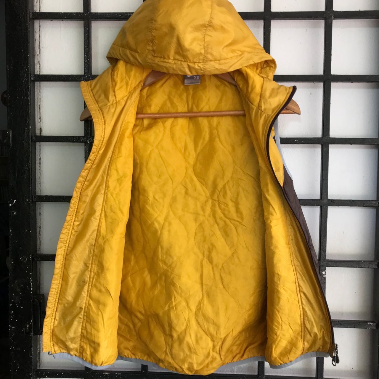 Nike 🔥 Vintage NIKE Puffer Vest Design With Hoodie Size US XS / EU 42 / 0 - 5 Thumbnail