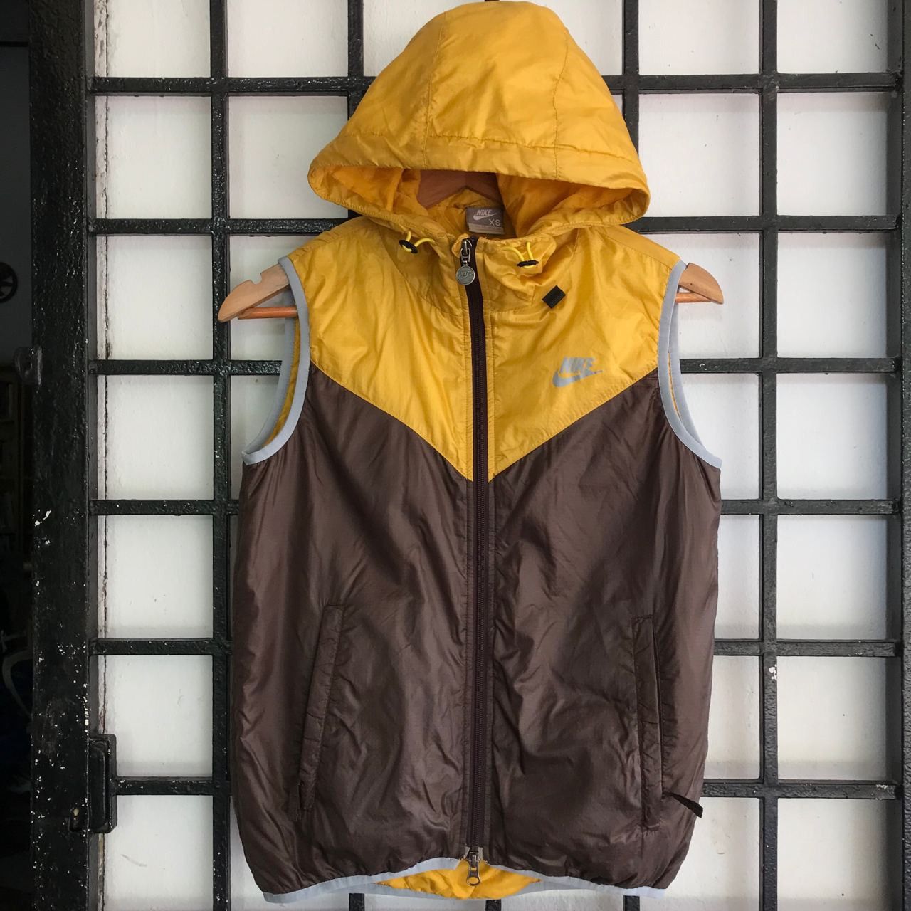 Nike 🔥 Vintage NIKE Puffer Vest Design With Hoodie Size US XS / EU 42 / 0 - 1 Thumbnail