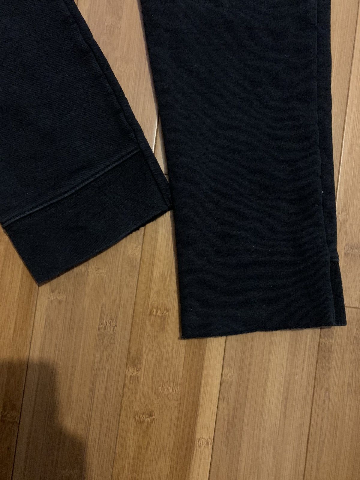 Fragment Design × Vlone Vlone x Fragment Design Friends Sweatpants Size US 34 / EU 50 - 4 Thumbnail