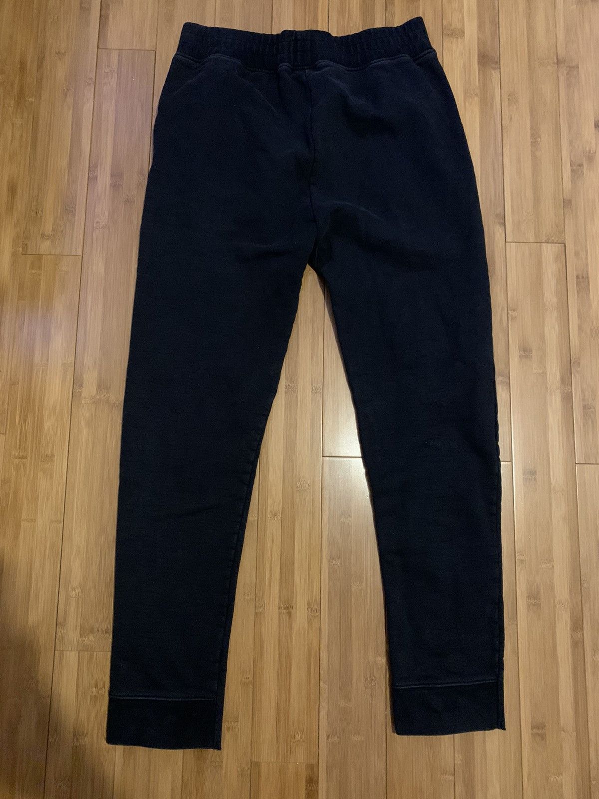 Fragment Design × Vlone Vlone x Fragment Design Friends Sweatpants Size US 34 / EU 50 - 3 Thumbnail
