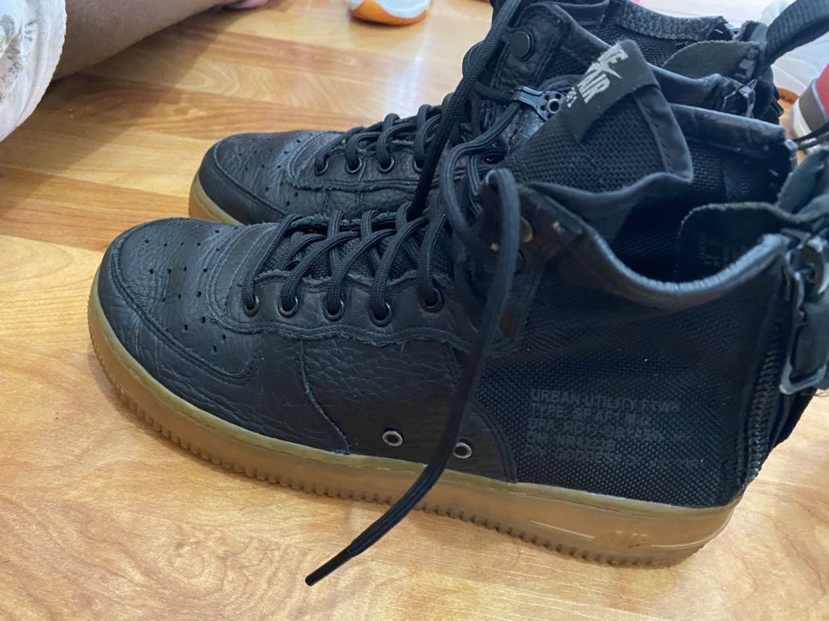 Nike Air Force Mid Gum Zip Lace-Up Basketball Shoes - Main Image