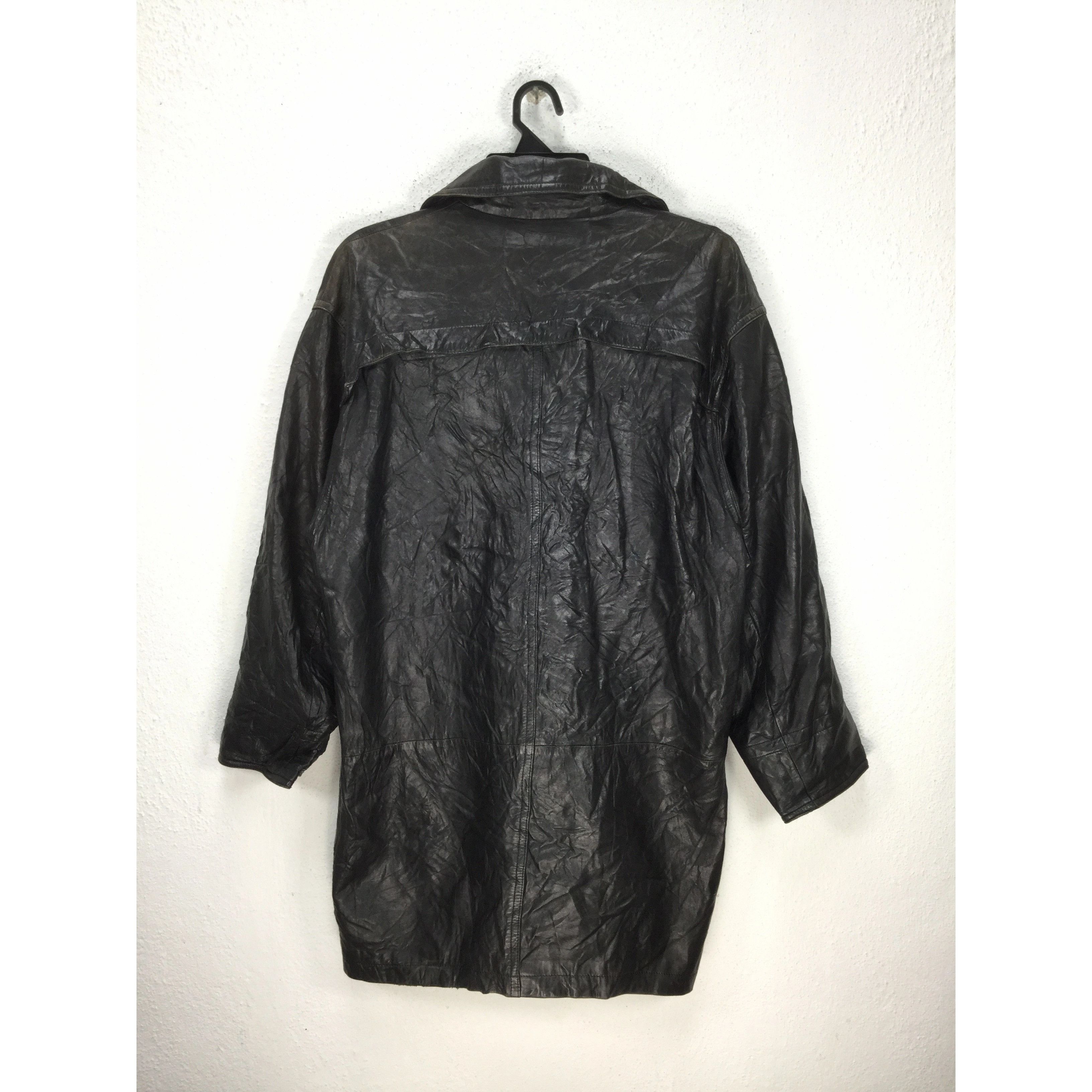 Vintage Vintage Black Leather Coat Jacket Size US M / EU 48-50 / 2 - 9 Thumbnail