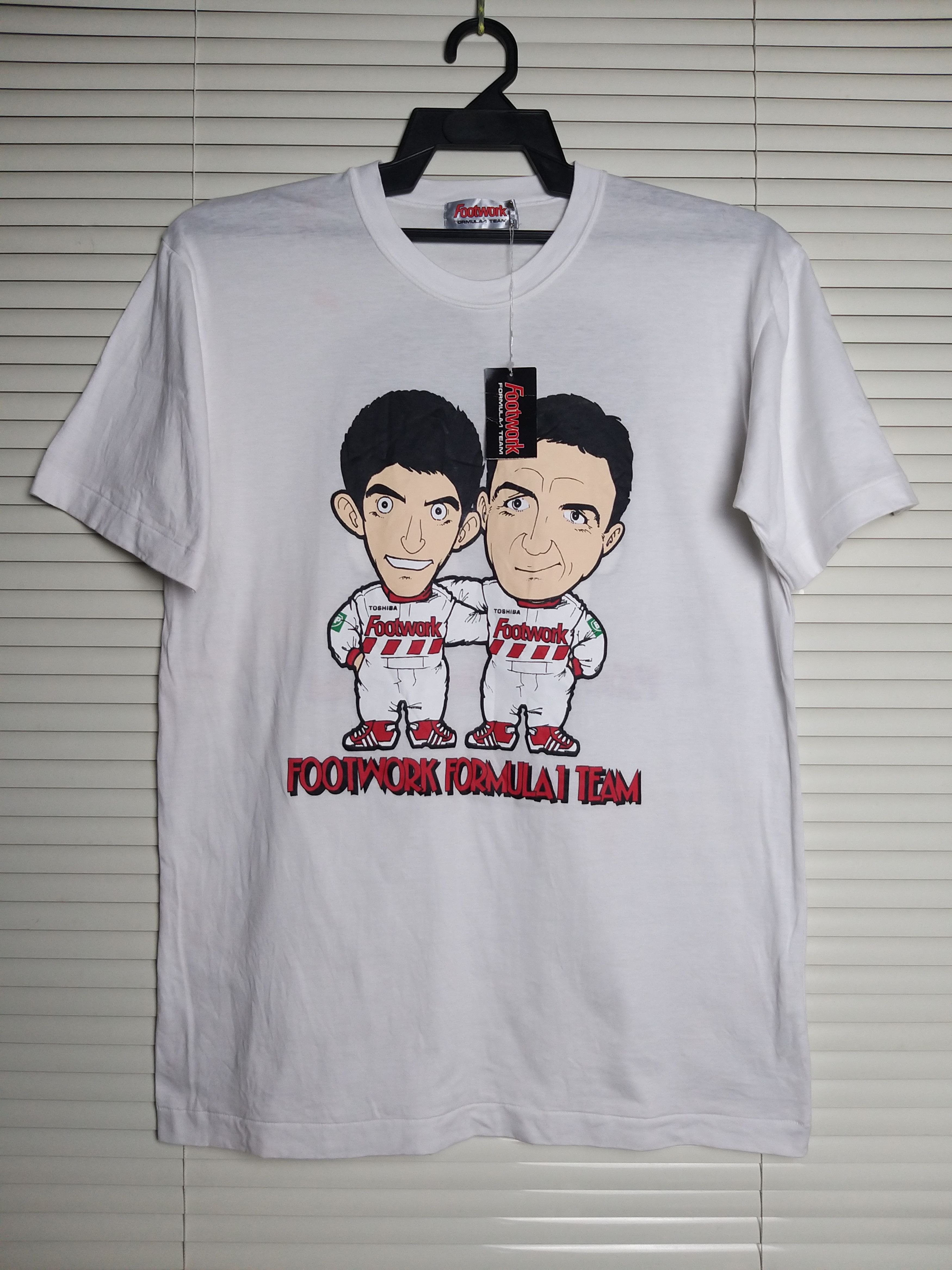 Vintage RARE🔥(NOS) VINTAGE FOOTWORK FORMULA ONE TEAM T SHIRT Size US M / EU 48-50 / 2 - 2 Thumbnail