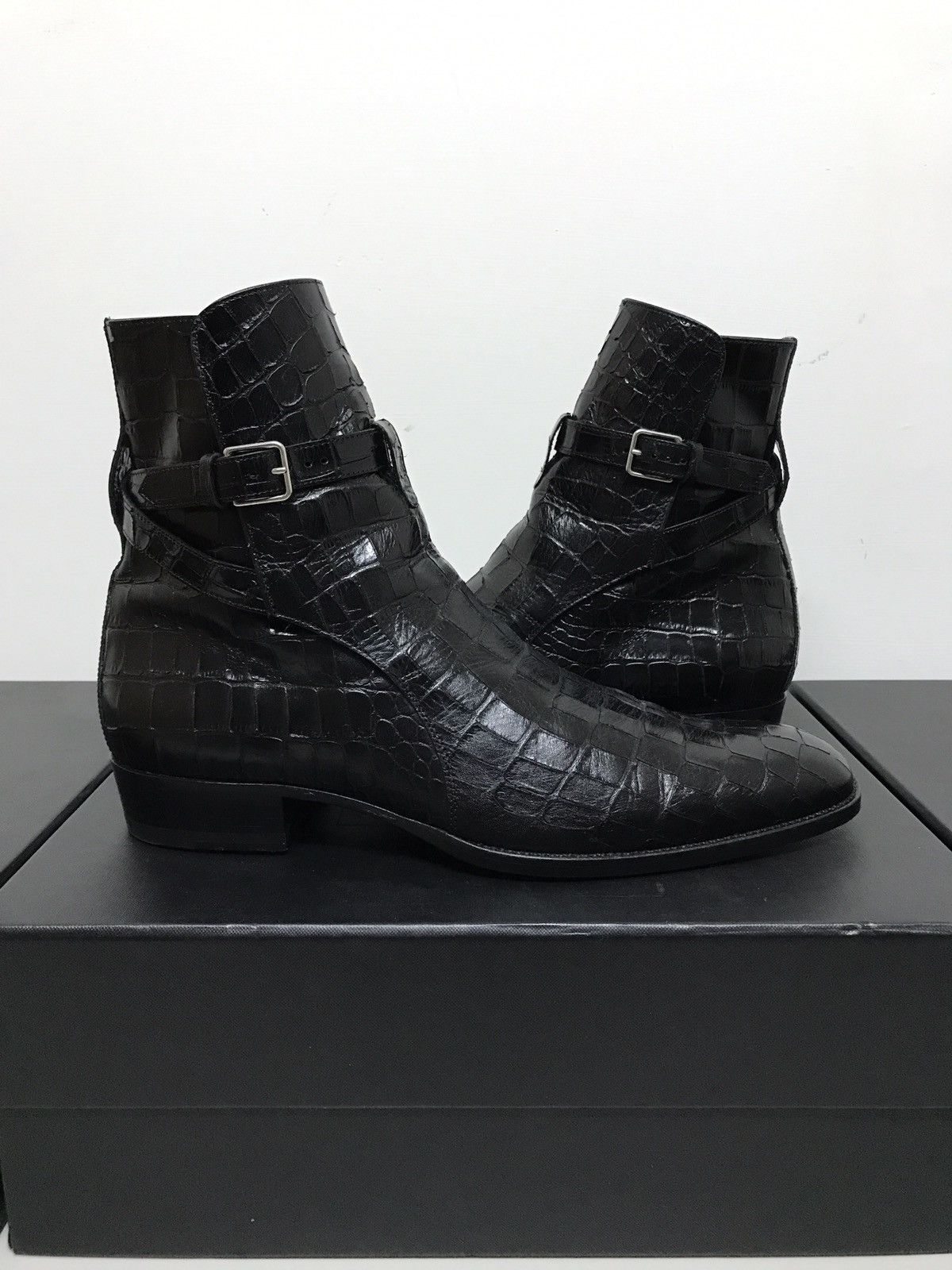 Saint Laurent Wyatt 30 Jodhpur Crocodile Embossed Boots