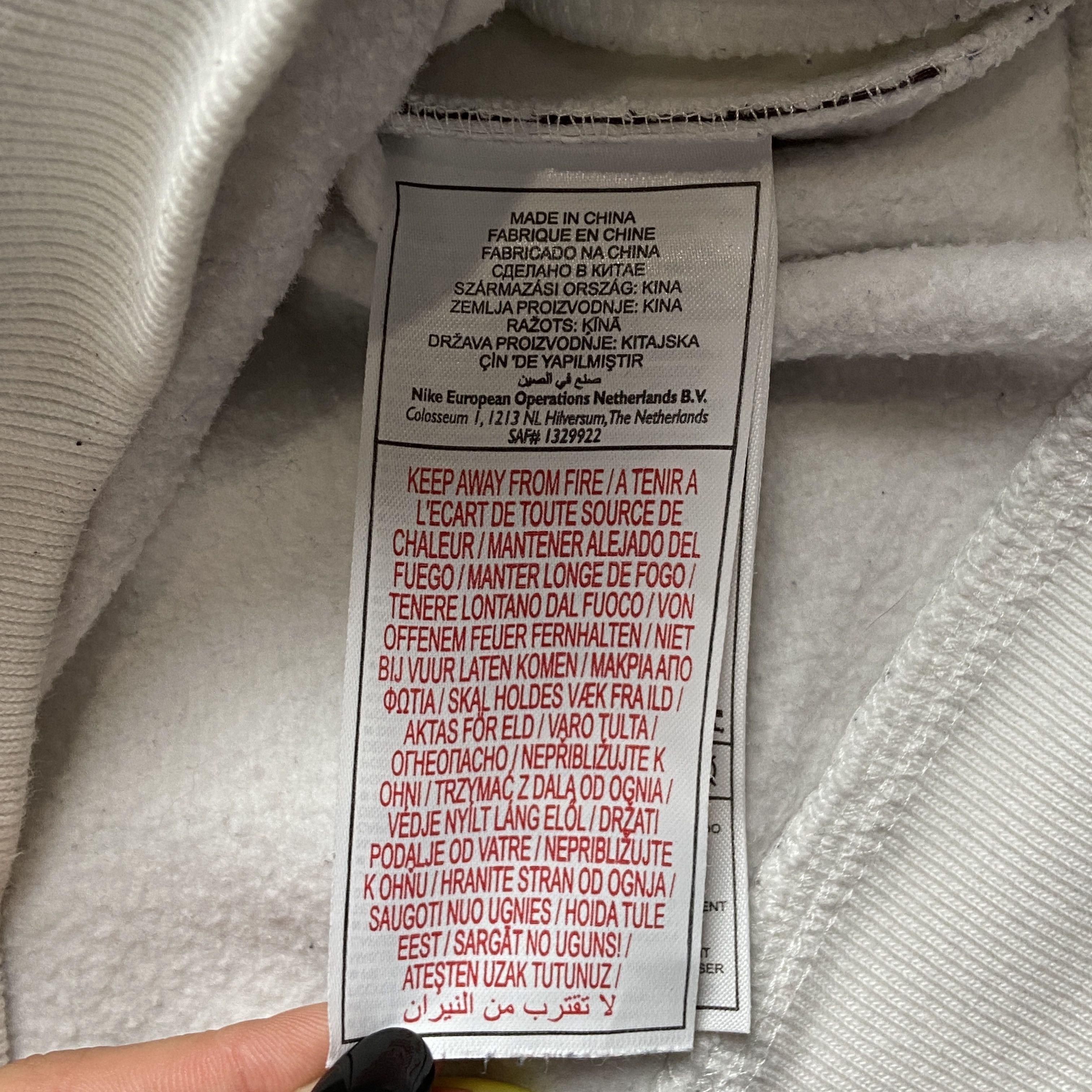 Nike × Vintage Mens Hoodies Nike Vintage Size L Size US L / EU 52-54 / 3 - 5 Thumbnail