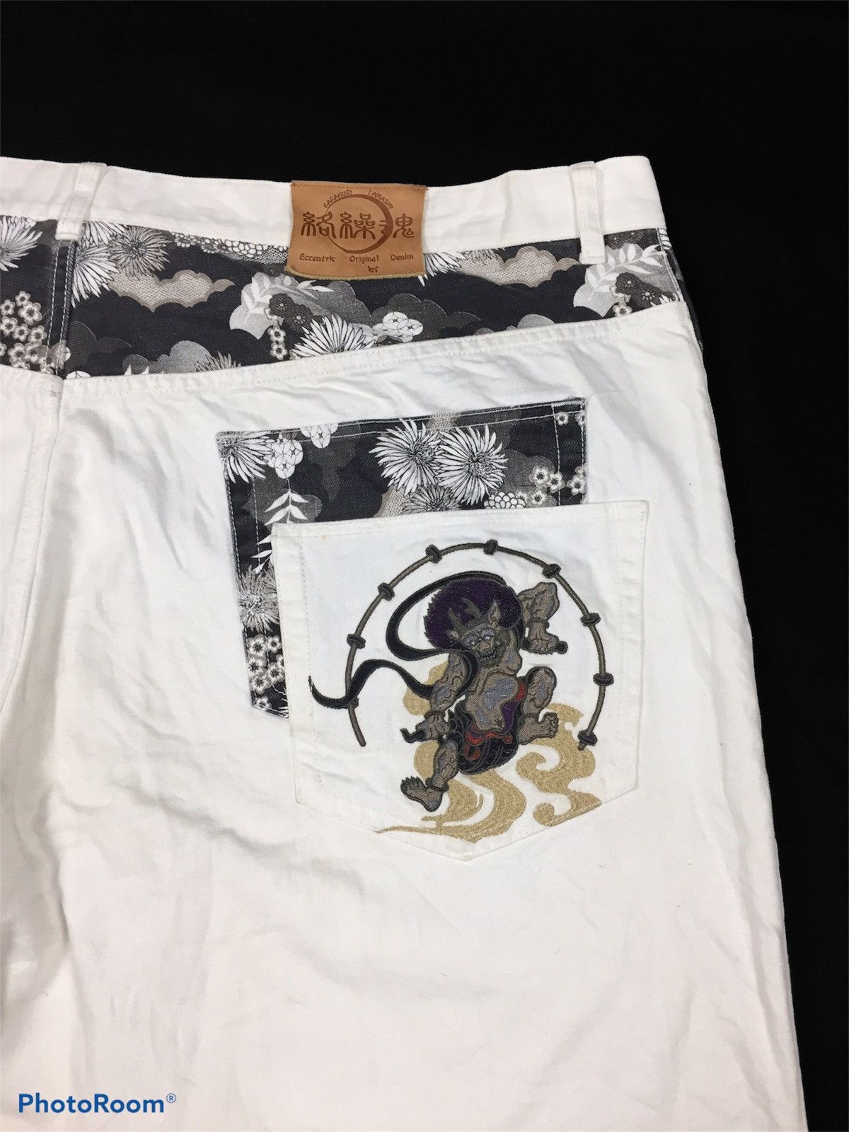 Japanese Brand Rare Design Karakuri Tamashi Jeans Short Pants Size US 44 / EU 60 - 10 Thumbnail