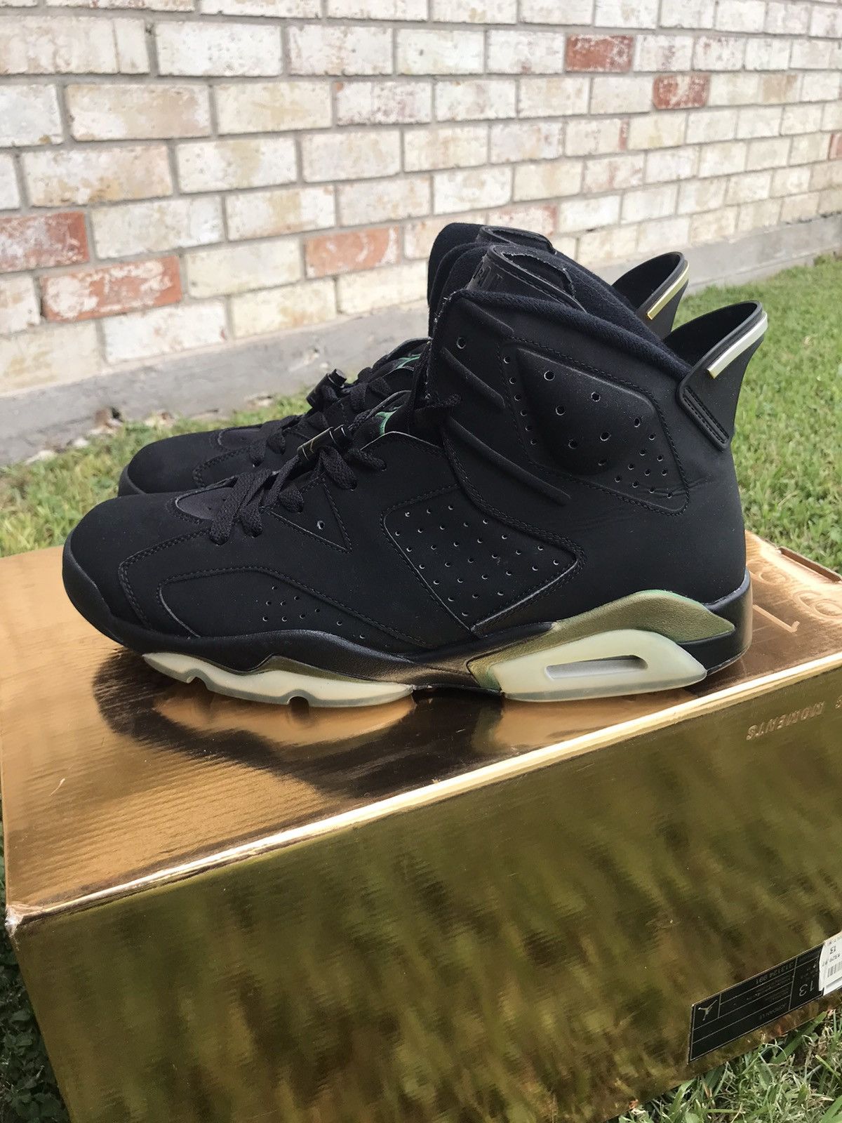 Jordan Brand Air Jordan 6/11 Retro LE DMP Defining Moments Pack 2006 Size US 13 / EU 46 - 11 Thumbnail