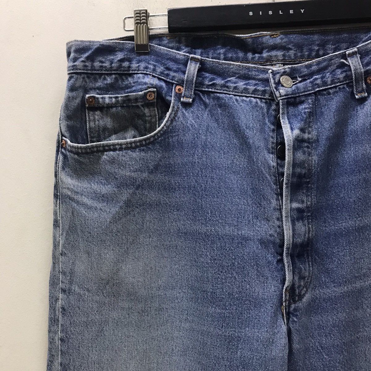 Levi's Vintage 80s Levis 501xx Lightwash Jeans Nice Faded 40x42 Size US 40 / EU 56 - 4 Thumbnail