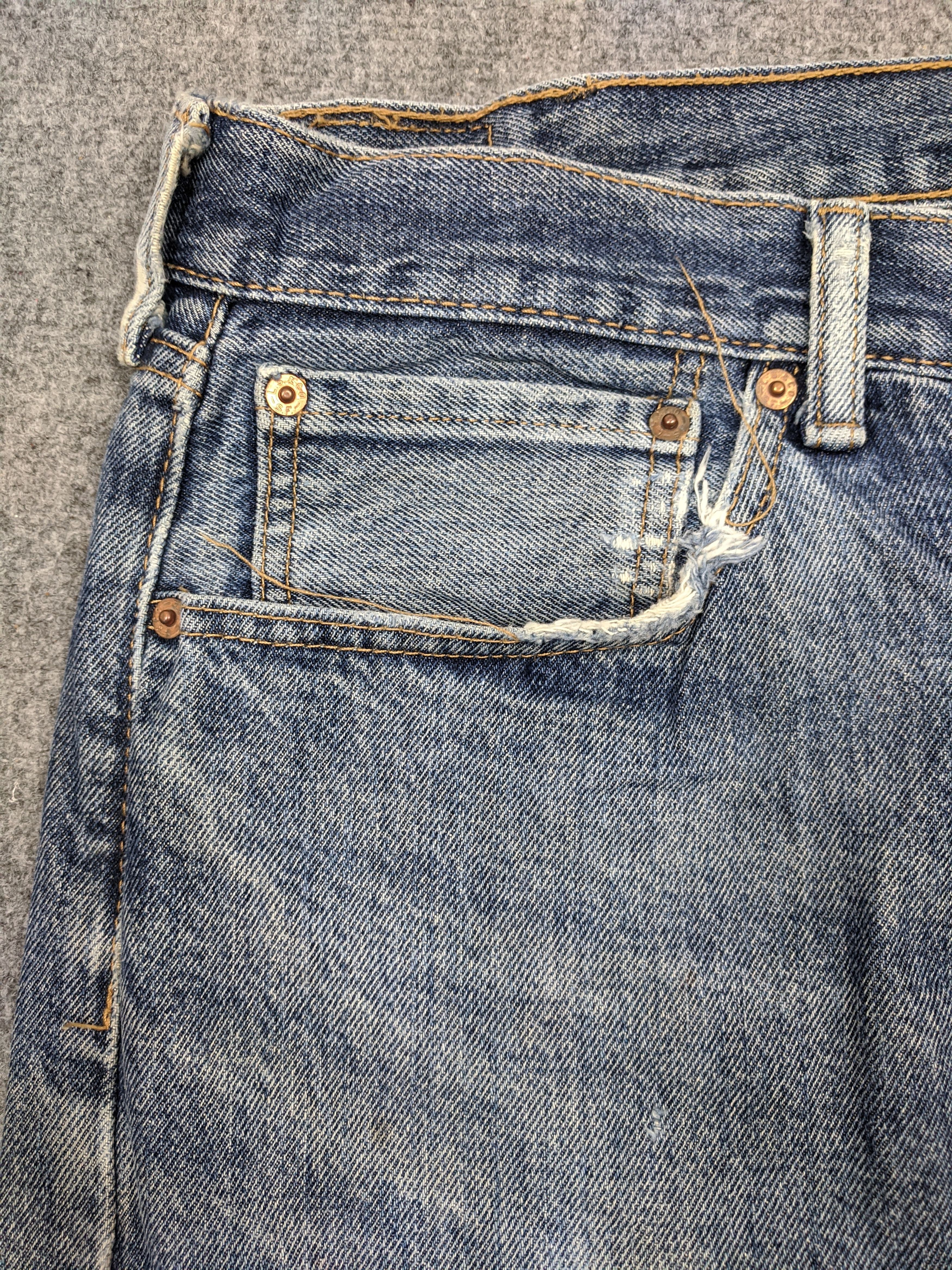 Levi's Vintage Levis 505 Jeans DP0607 Size US 37 - 11 Thumbnail