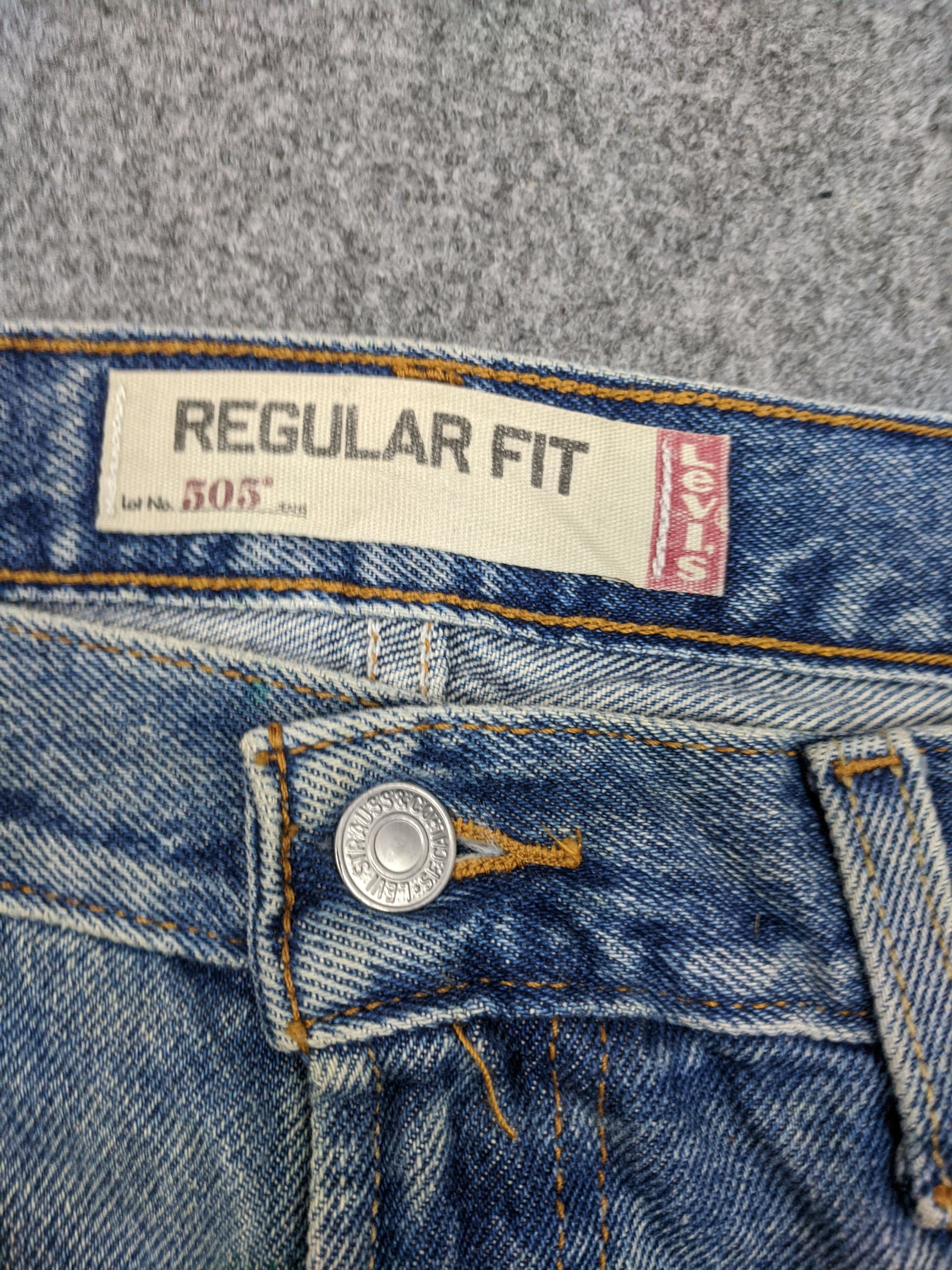 Levi's Vintage Levis 505 Jeans DP0608 Size US 35 - 10 Thumbnail