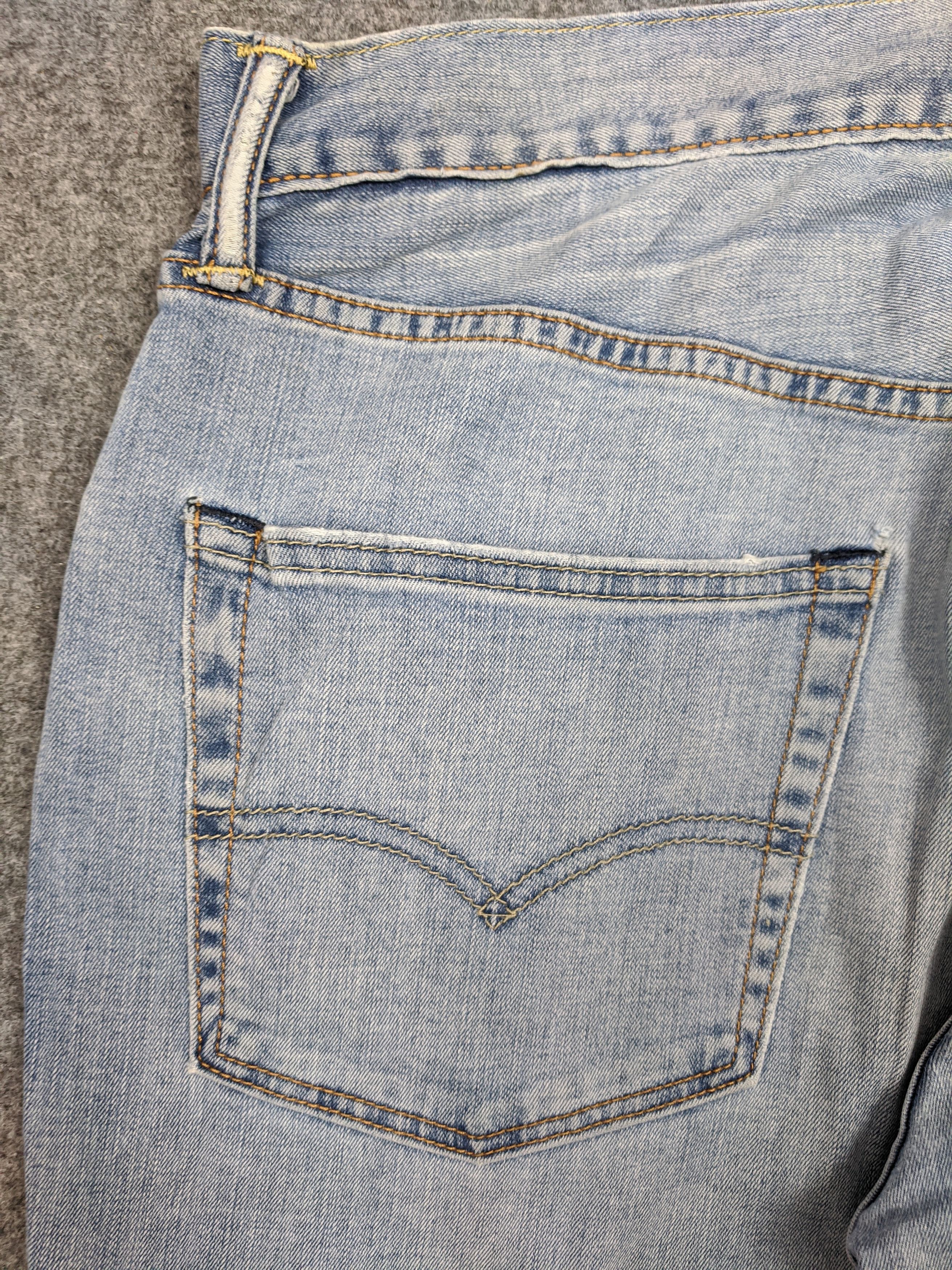 Levi's Vintage Levis 502 Jeans DP0617 Size US 35 - 12 Thumbnail