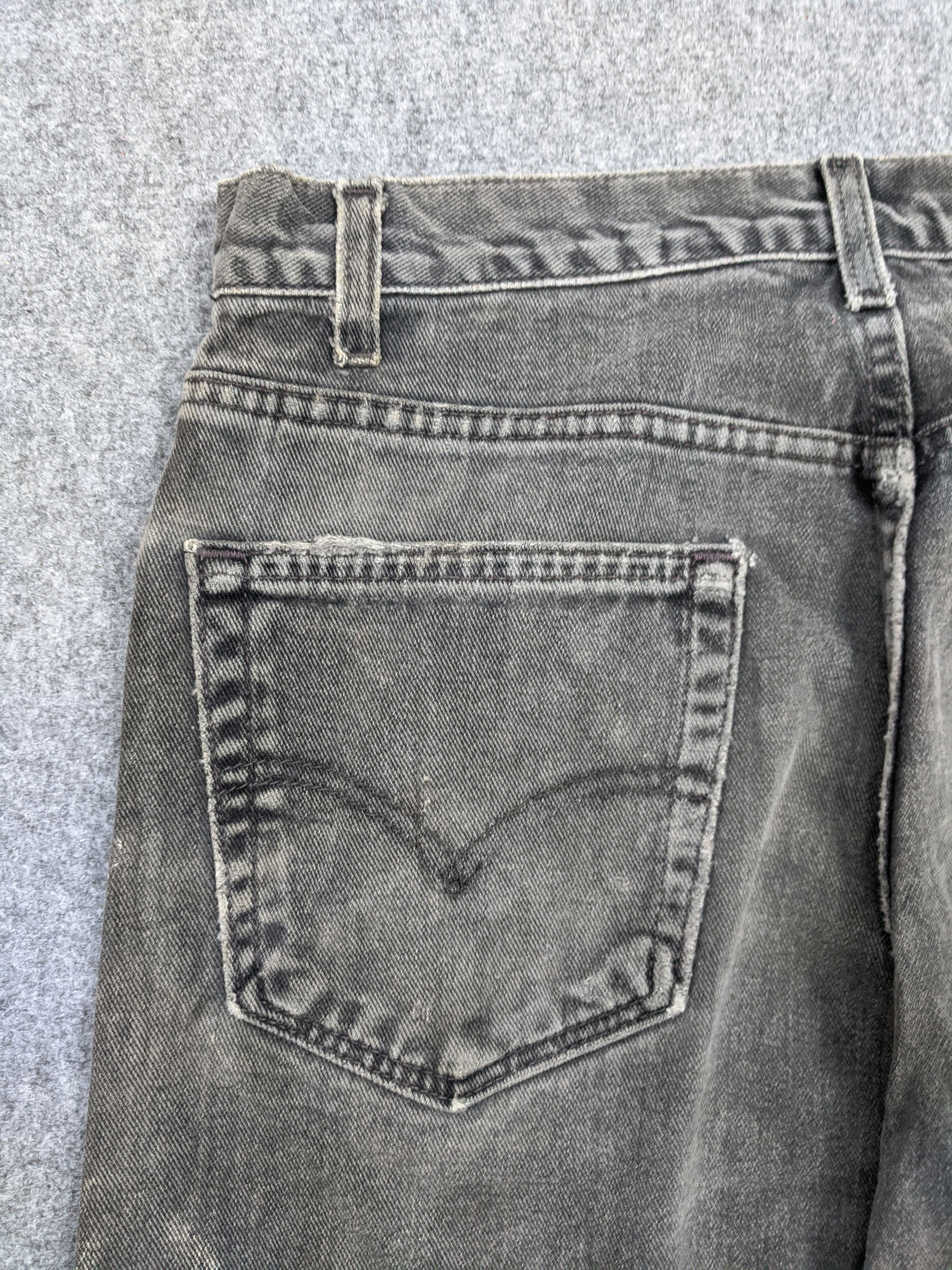 Levi's Vintage Levis 505 Jeans DP0630 Size US 34 / EU 50 - 12 Thumbnail