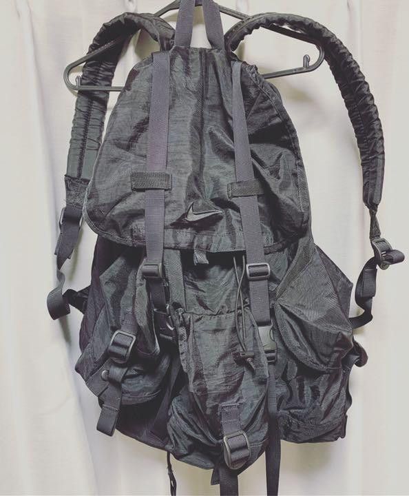 Nike 1990s Vintage Nike Black Nylon Parachute Backpack | Grailed