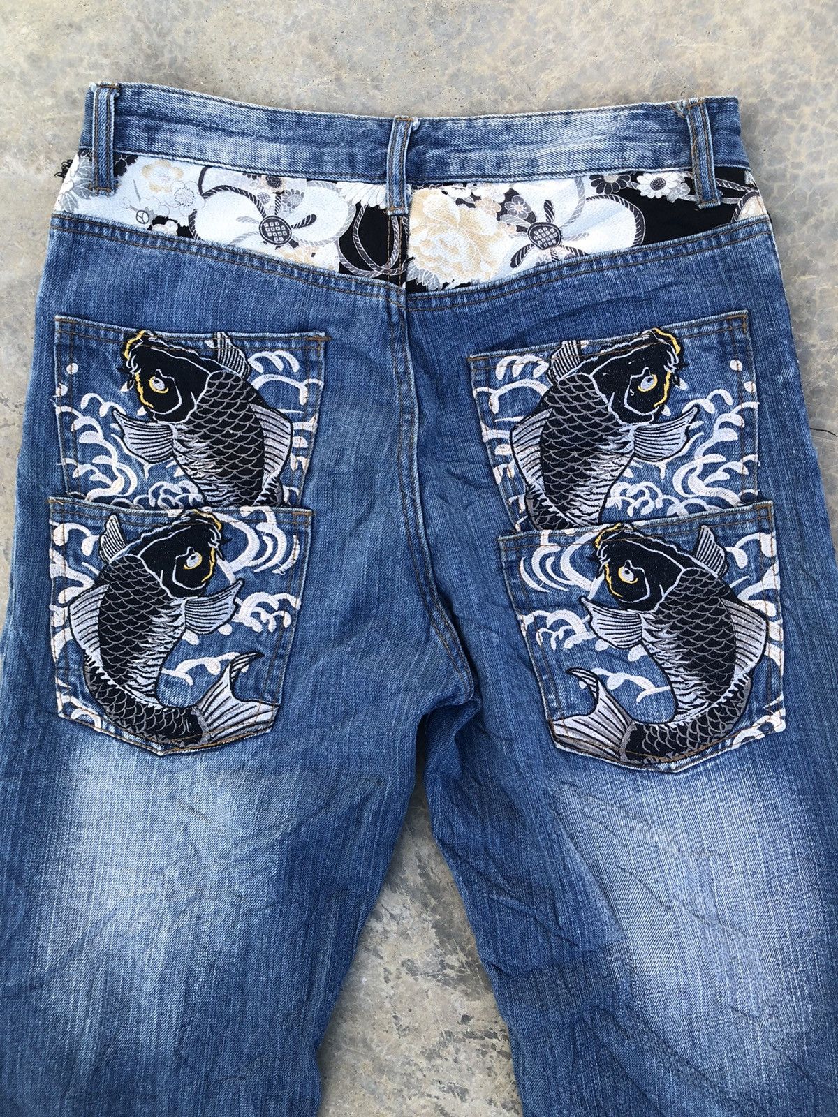 Japanese Brand Japanese Brand Koi Fish Embroidery Double Pocket Denim Size US 32 / EU 48 - 4 Thumbnail