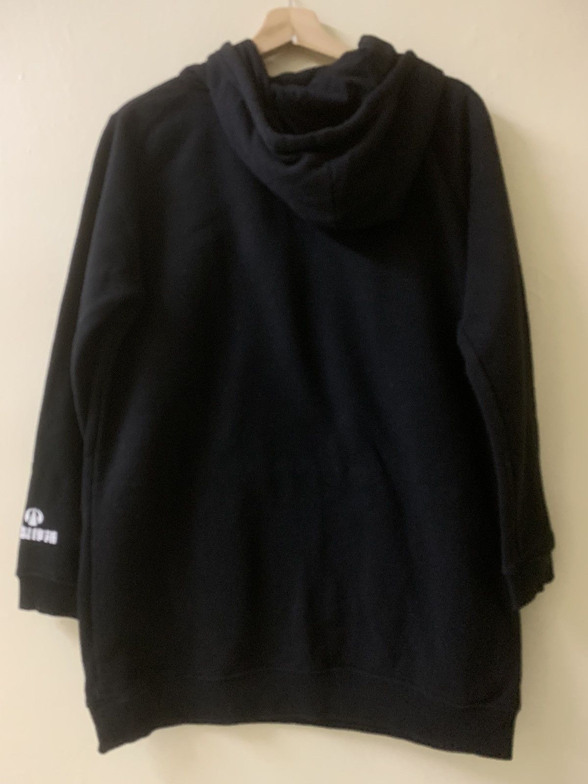 Japanese Brand × Vintage Black Vintage Hoodies Japanese Streetwear Size US L / EU 52-54 / 3 - 5 Thumbnail