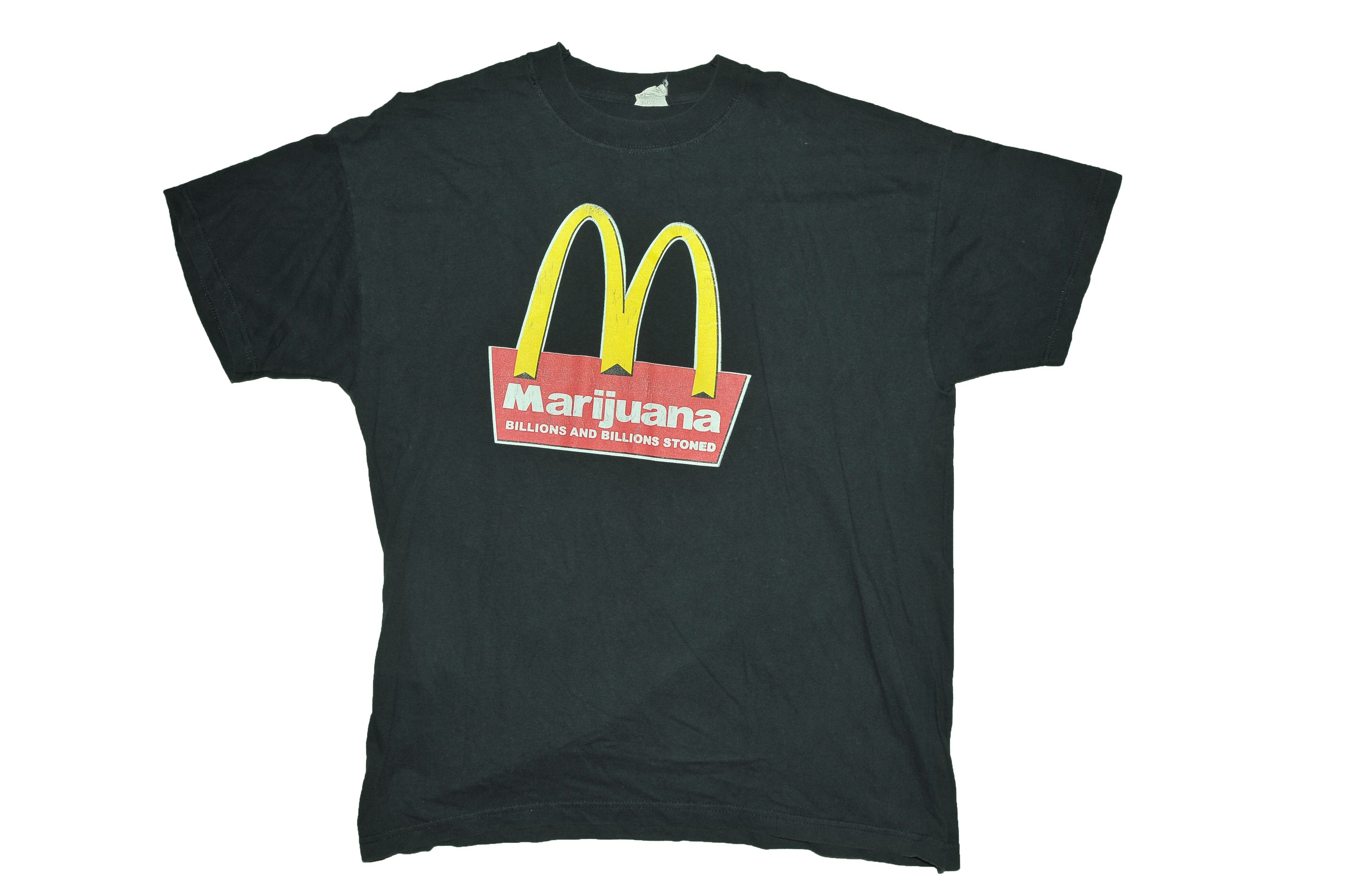 Other Vintage 90s Marijuana Billions Stoned T-shirt Size US XL / EU 56 / 4 - 1 Thumbnail