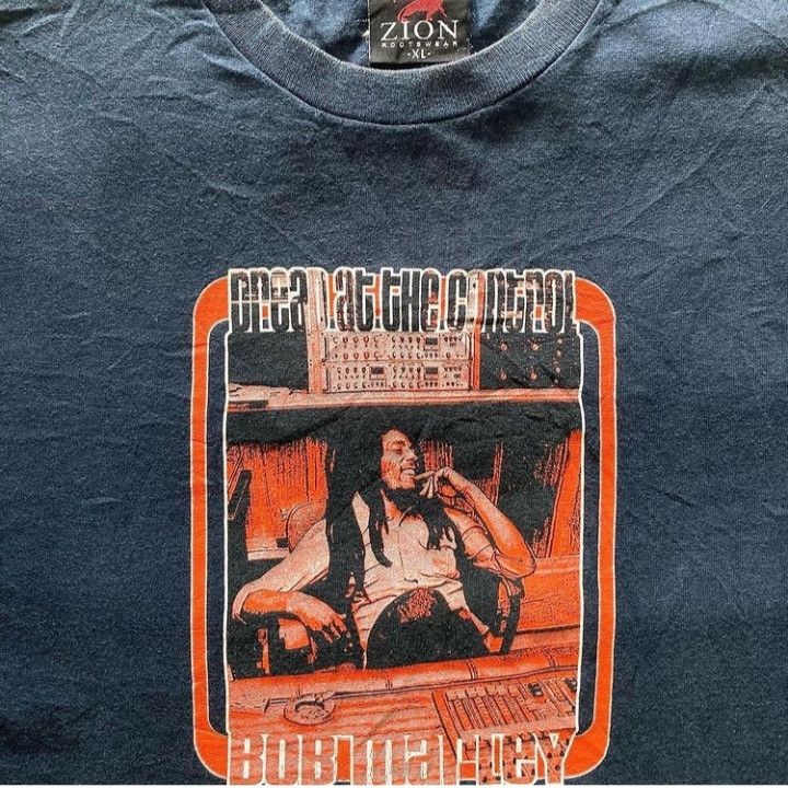 Early 00s Bob Marley Tee (Made in USA)