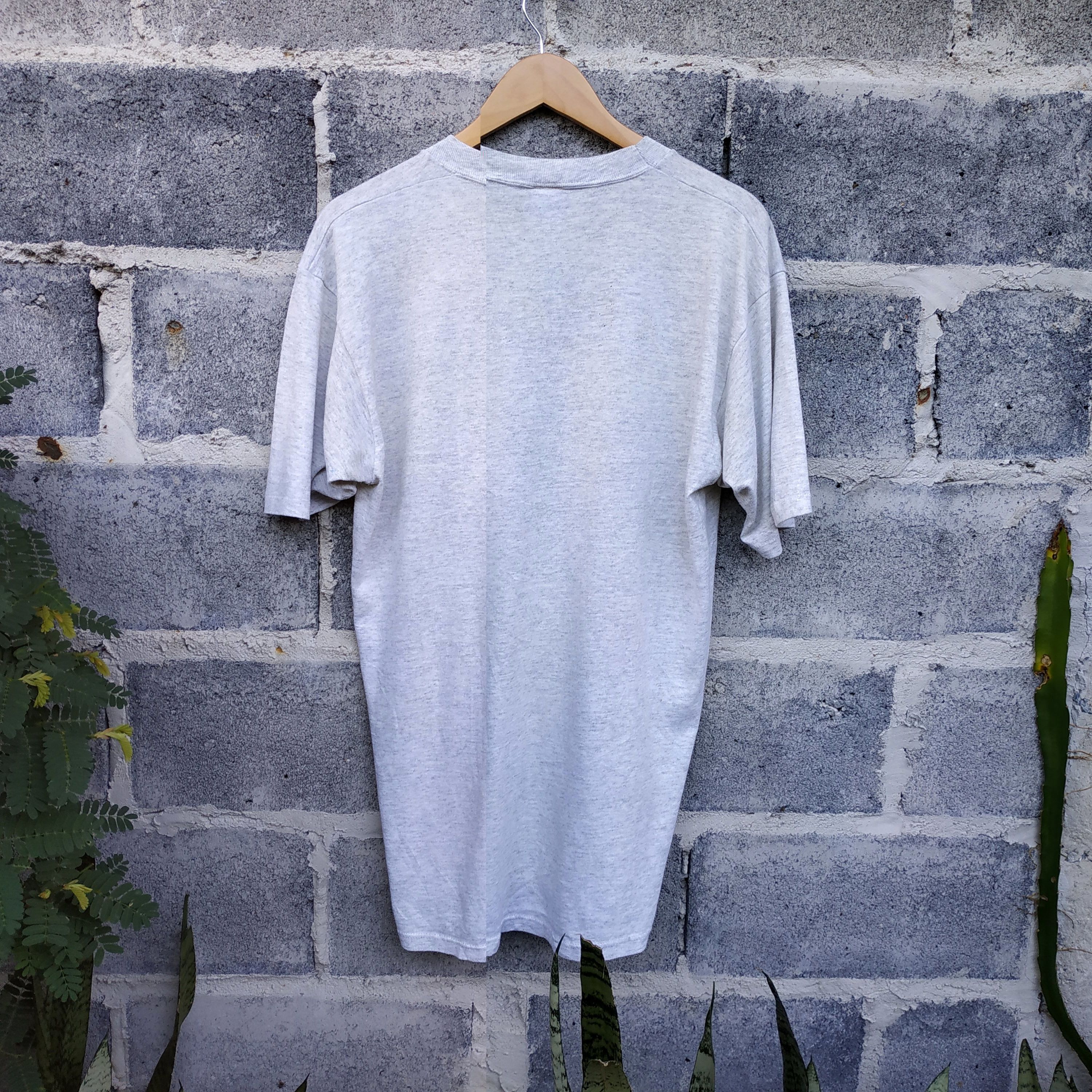 Vintage Vintage 80s Jack Music Vinyl Disc T-Shirt Sz 2XL Size US XXL / EU 58 / 5 - 8 Thumbnail