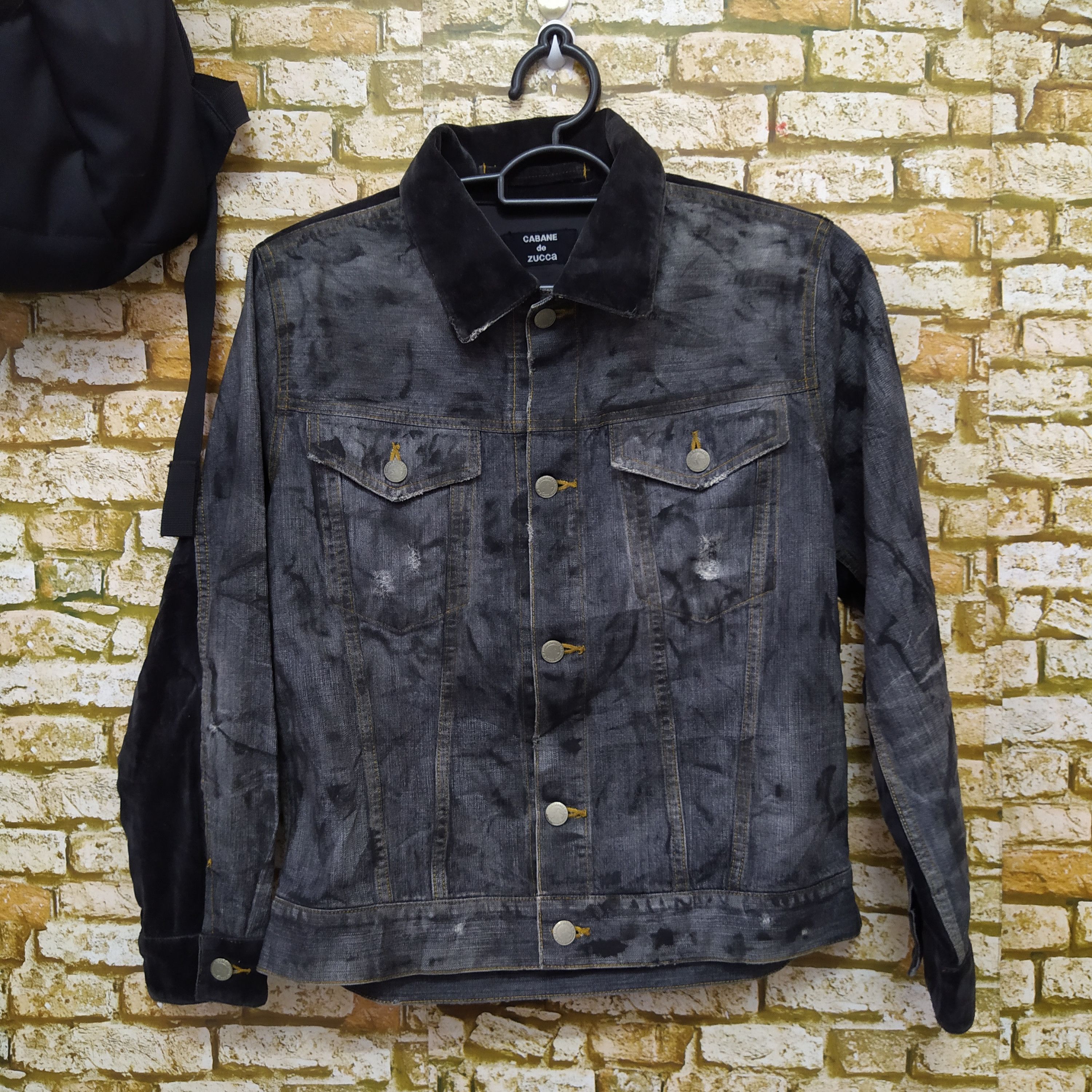 CABANE de ZUCCa CABANE de ZUCCA DENIM DISTRESSED JACKET (D11) Size US S / EU 44-46 / 1 - 1 Thumbnail