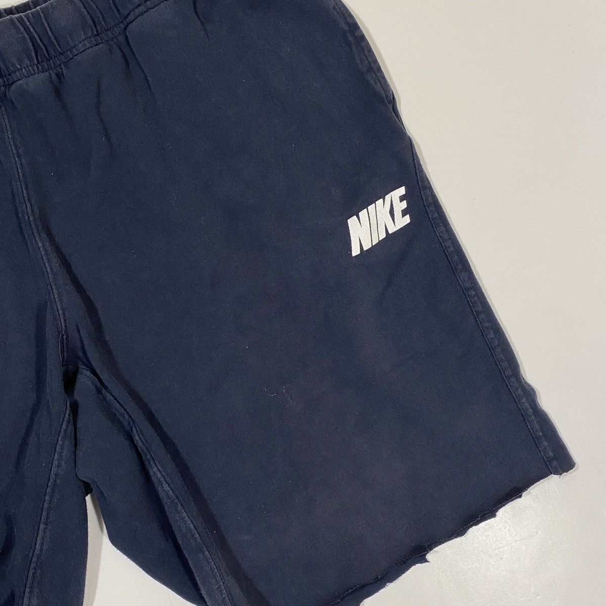 Nike × Vintage Vintage Nike Spellout Sweatshorts Size US 32 / EU 48 - 4 Thumbnail