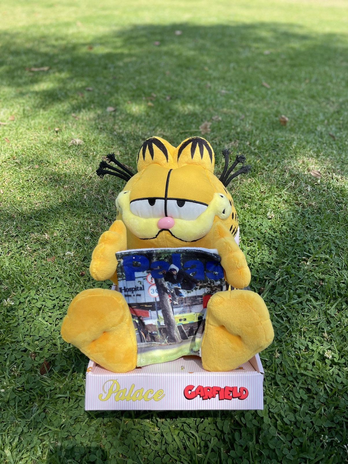 Palace Palace garfield toy | Grailed